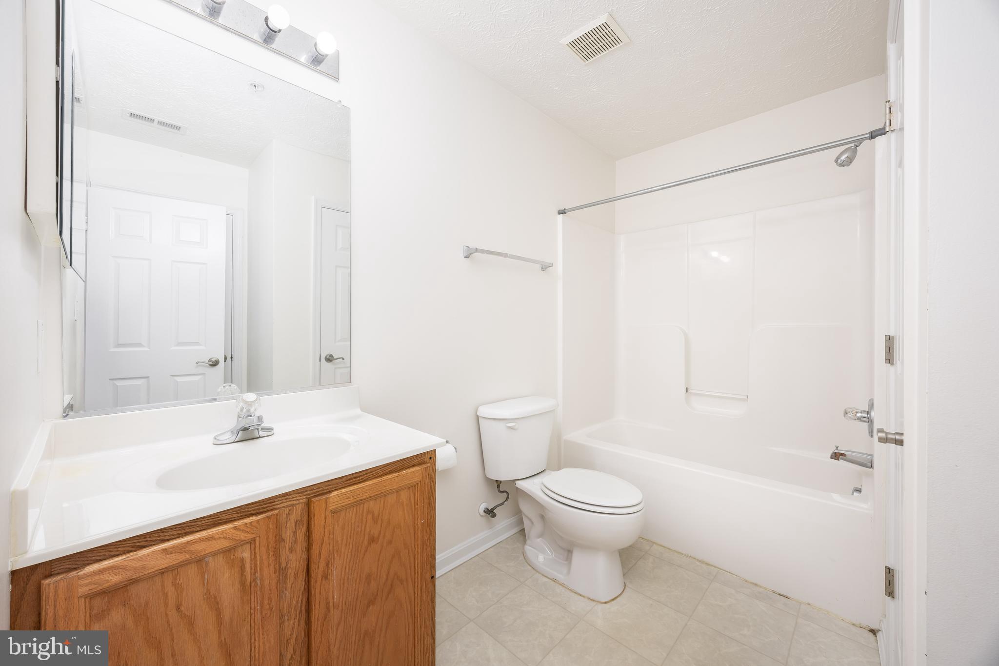 WOOD CREEK GOLF COMM - Residential