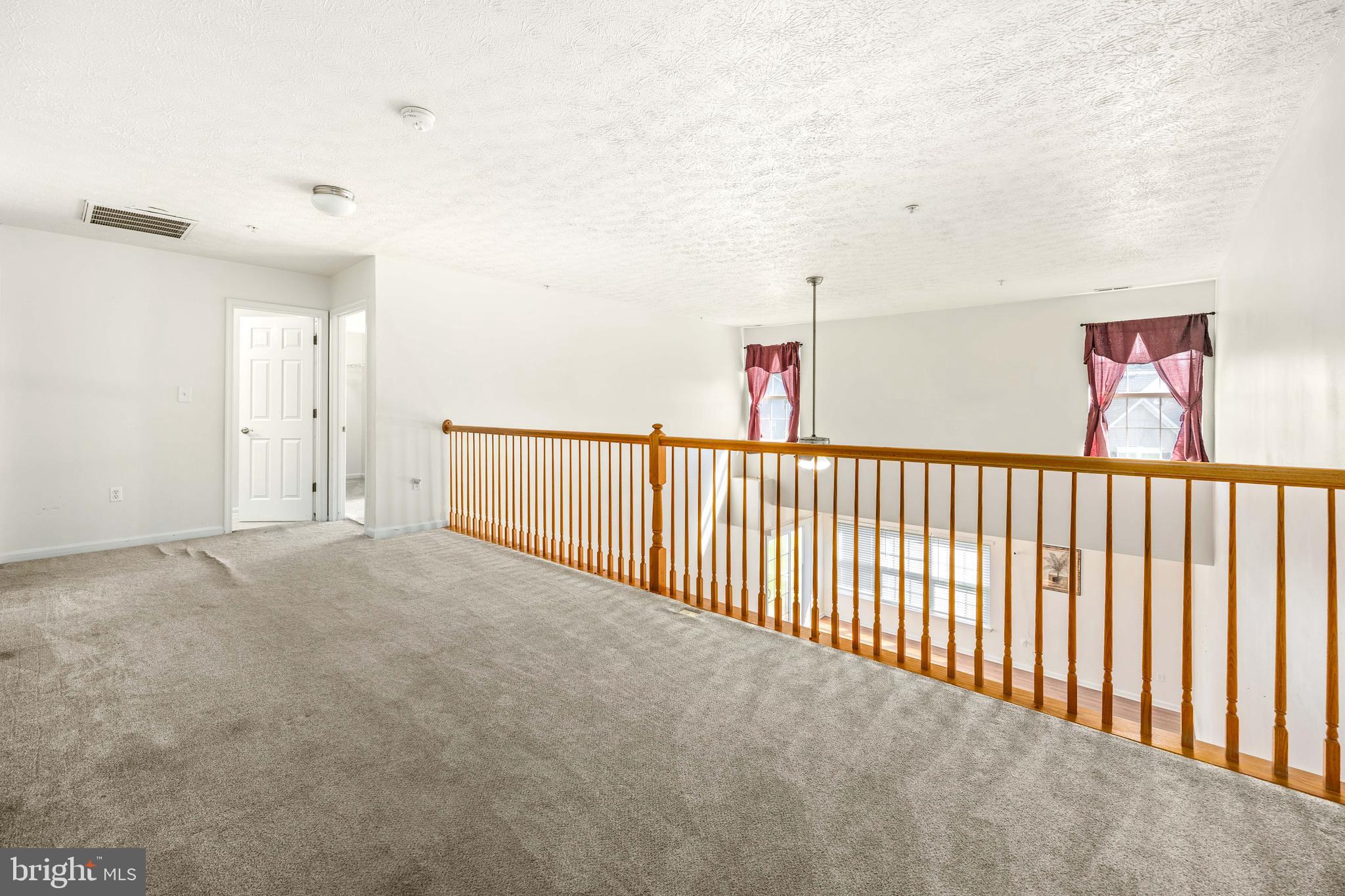 WOOD CREEK GOLF COMM - Residential