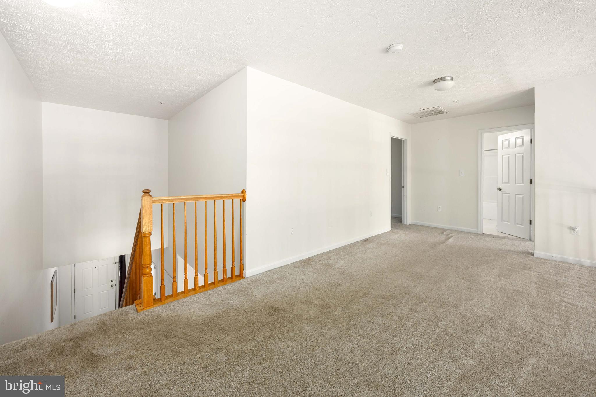 WOOD CREEK GOLF COMM - Residential