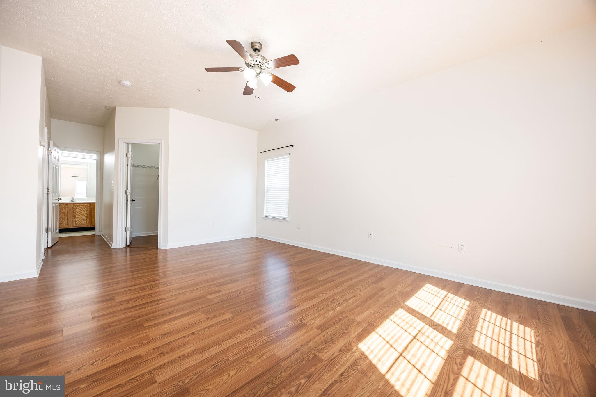 WOOD CREEK GOLF COMM - Residential