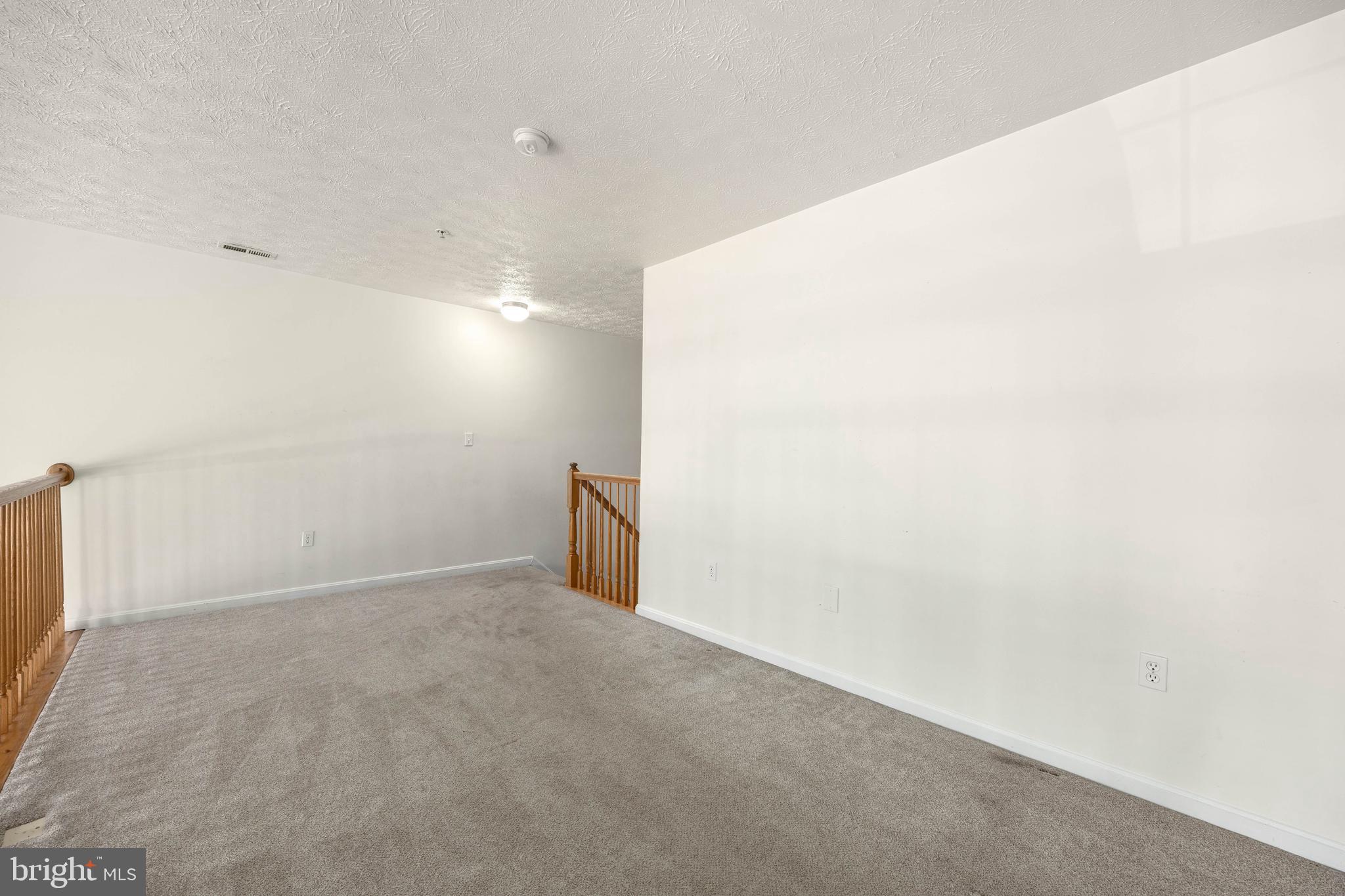 WOOD CREEK GOLF COMM - Residential