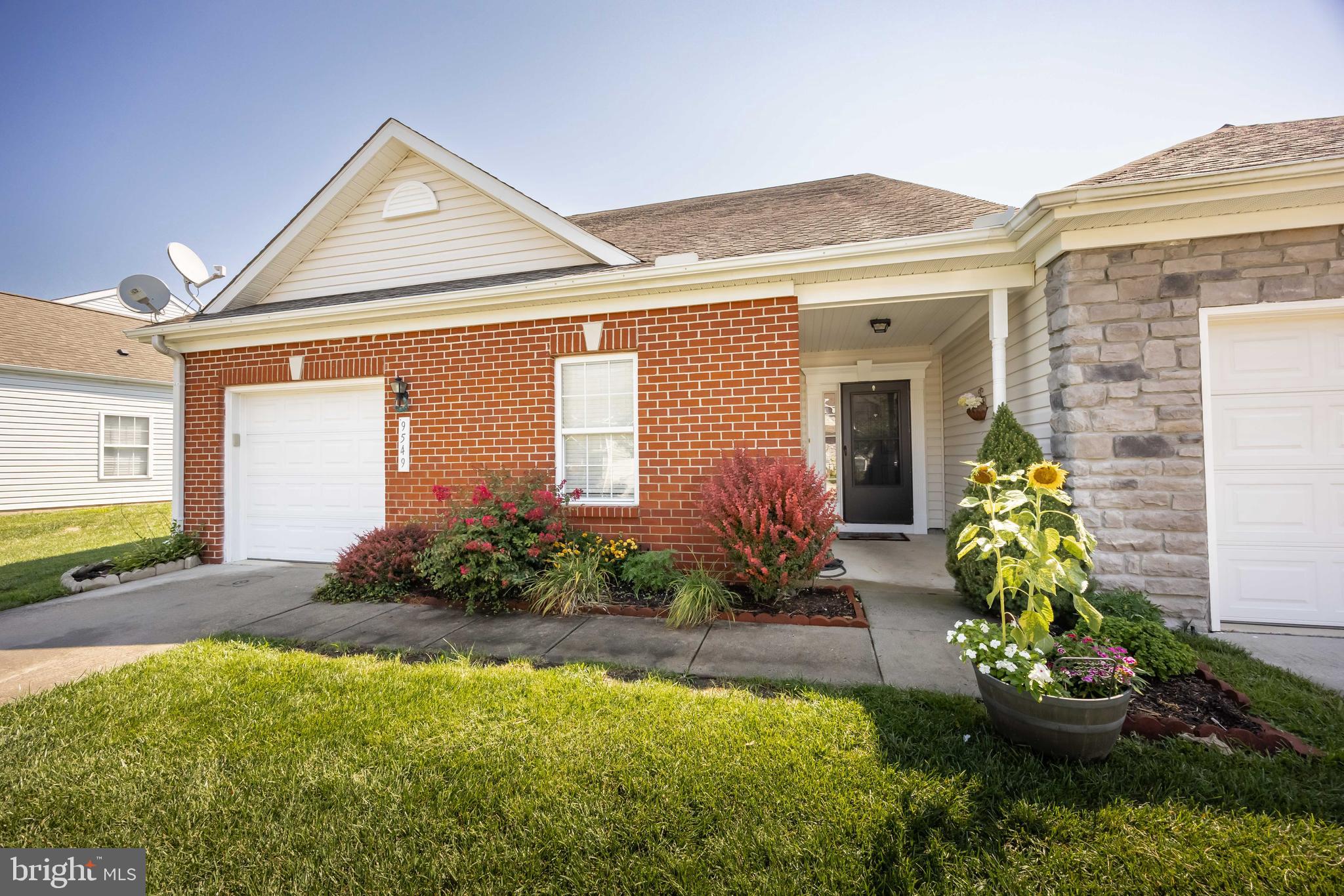 Welcome to 9549 Wedge Way, a spacious end-unit townhome offering over 2,500 sq ft of living space. This 4-bedroom, 3-bathroom home features a thoughtful layout with a first-floor primary suite complete with a walk-in closet and a large en suite bathroom, including a double sink vanity, soaking tub, separate shower, and private water closet. The open-concept kitchen and living area are perfect for both everyday living and entertaining. The kitchen features stainless steel appliances, a propane stove, and a wrap-around countertop with breakfast bar seating, all overlooking the bright living room with soaring ceilings. On the first floor, you will find an additional bedroom that features a Jack-and Jill bathroom.
Upstairs, you'll find additional bedrooms and a full Jack-and-Jill bathroom, and an open loft-style hallway upstairs provides a striking view of the living room below creating a beautiful sense of space and flow. Additional features include a convenient attached one-car garage, and a back patio ideal for relaxing outdoors. Located just a short drive to shopping, restaurants, and local amenities, this home combines comfort, space, and convenience in one great package. Call today to schedule a private tour!