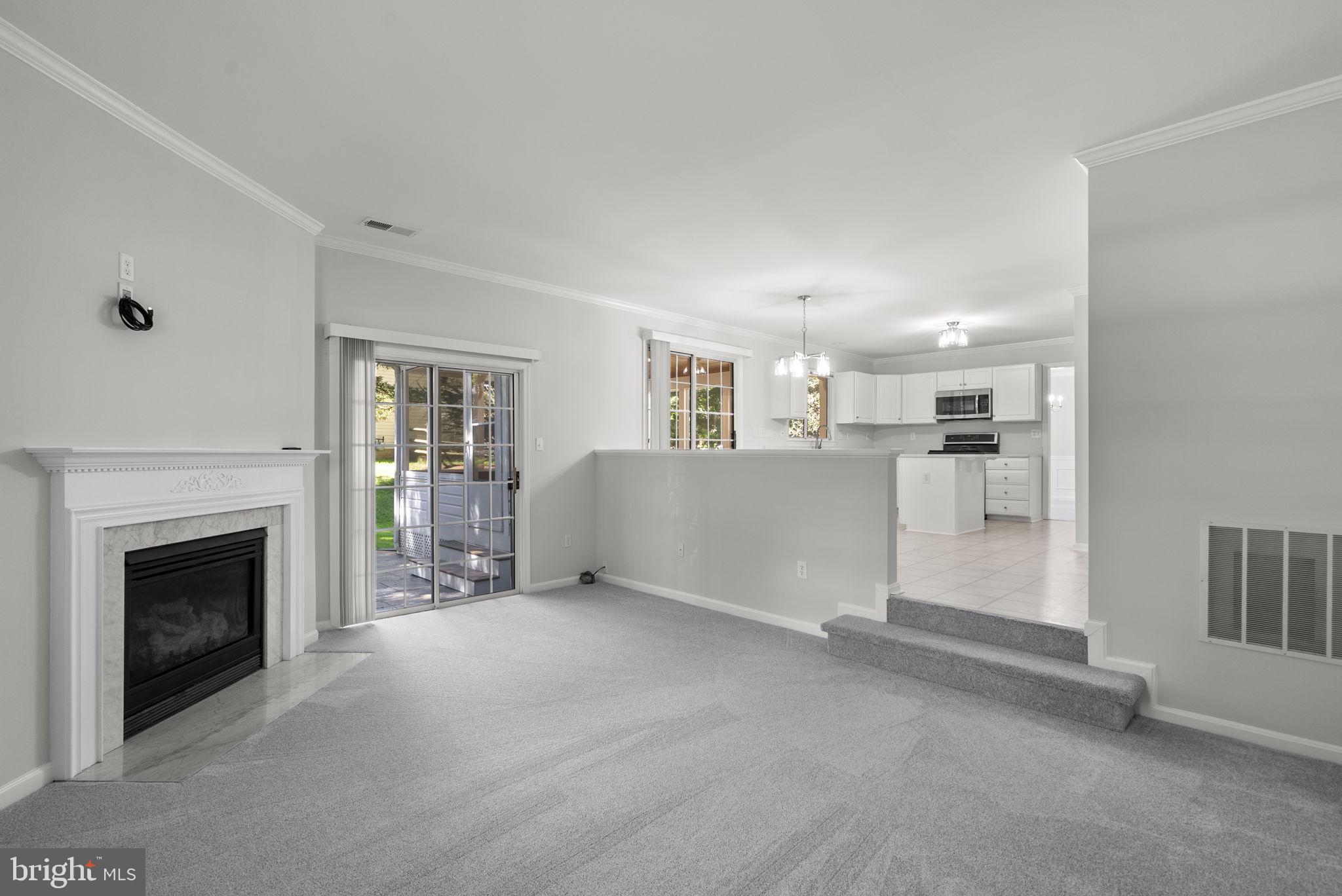 CHRISTIE ESTATES - Residential