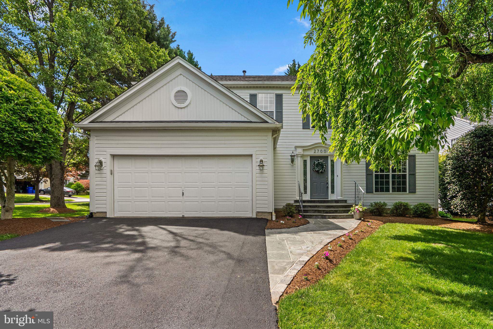 CHRISTIE ESTATES - Residential