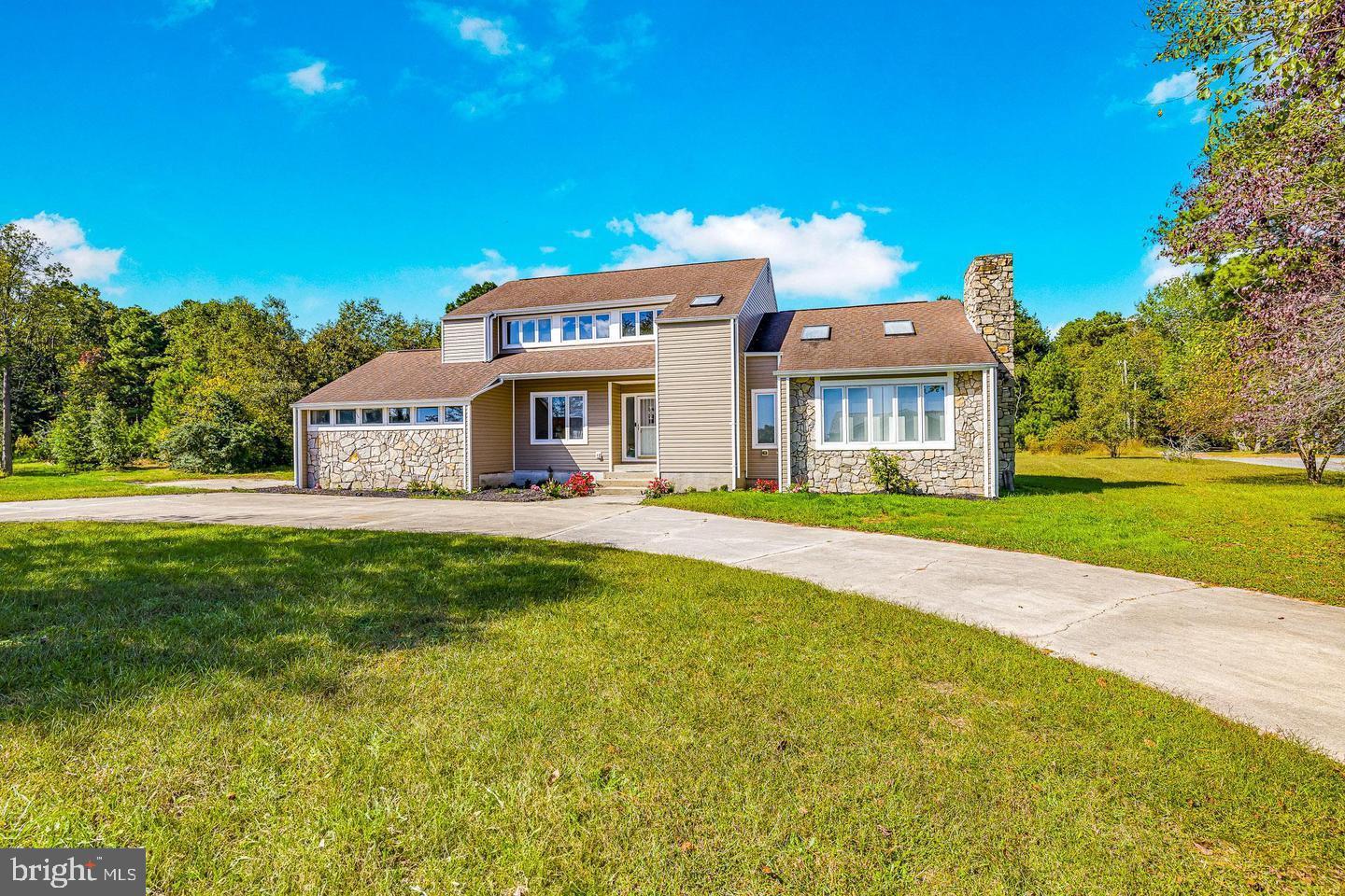 EAGLE CREST - Residential