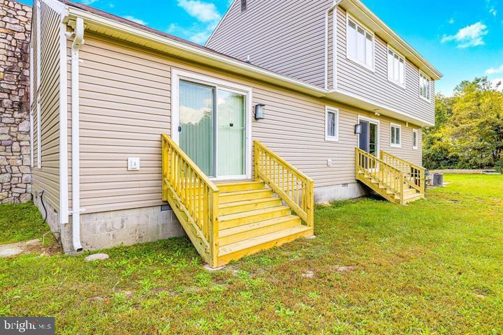 EAGLE CREST - Residential