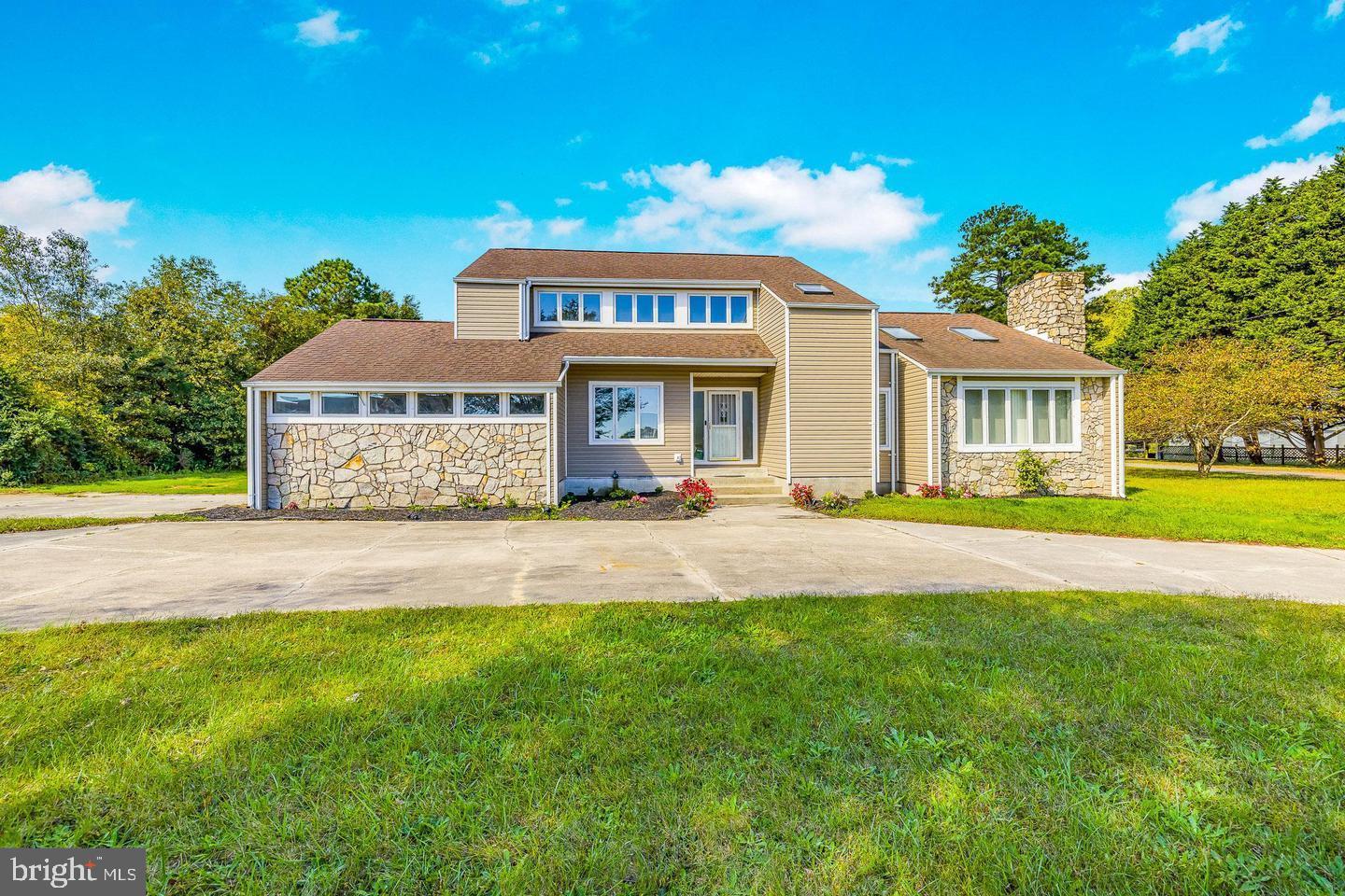 EAGLE CREST - Residential