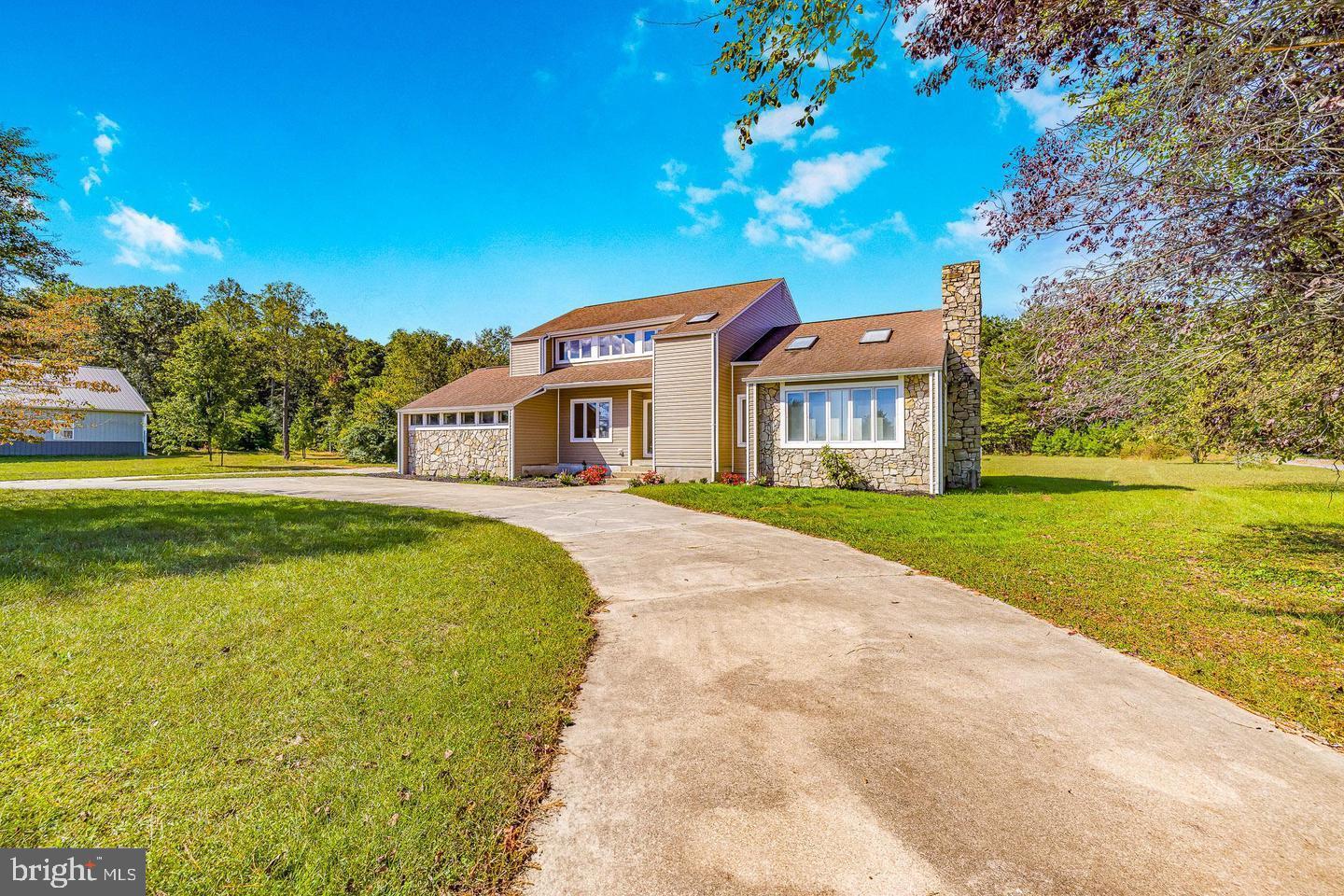 EAGLE CREST - Residential