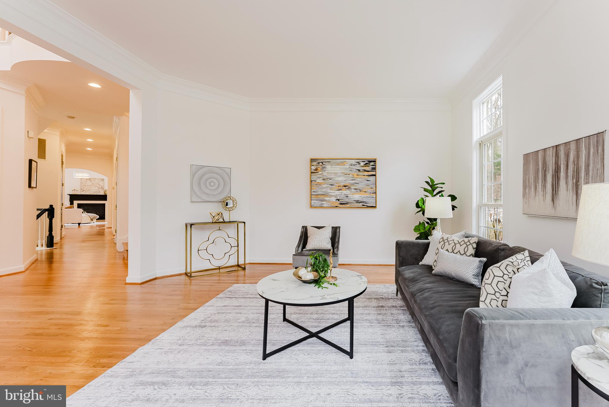 LAKE BARCROFT CLOISTERS - Residential