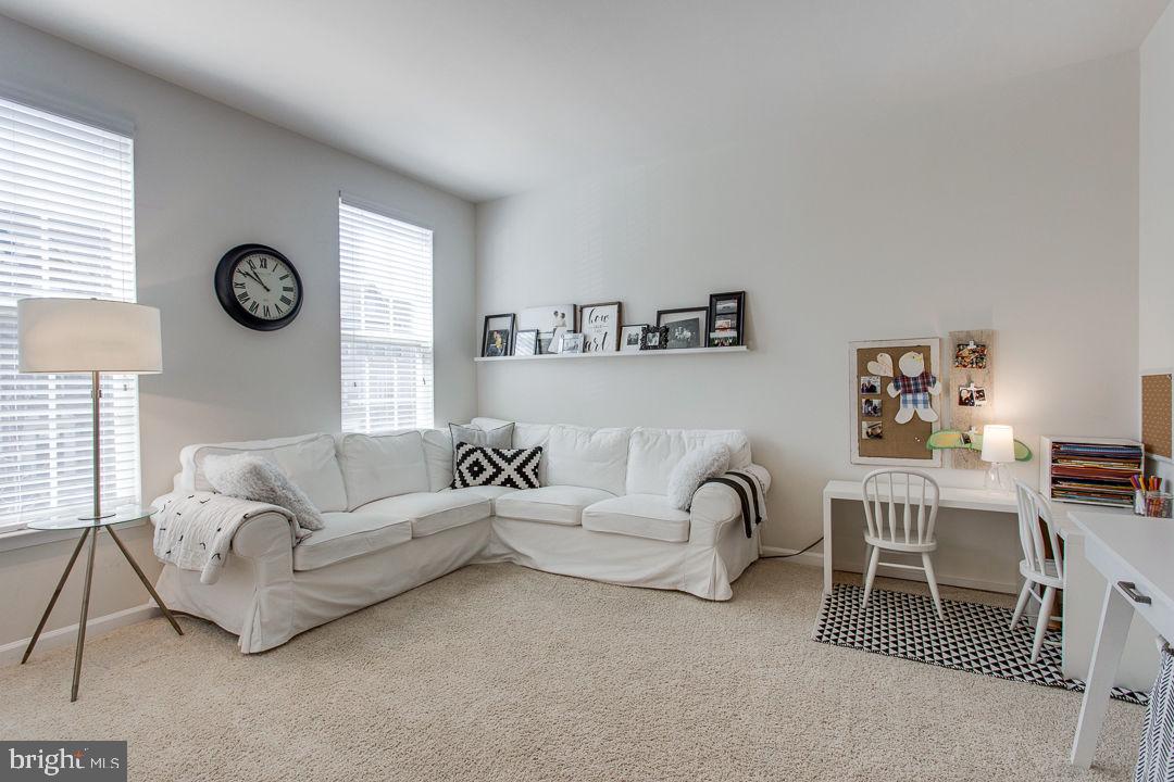 EMBREY MILL - Residential