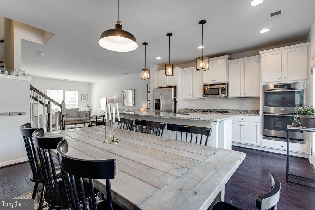 EMBREY MILL - Residential