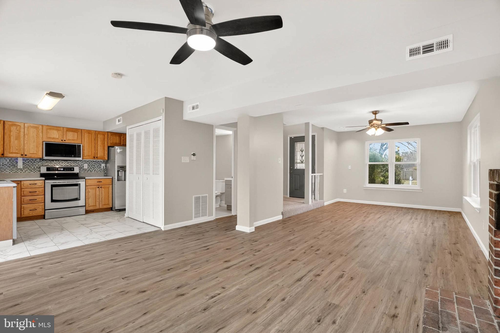 POINTER RIDGE - Residential