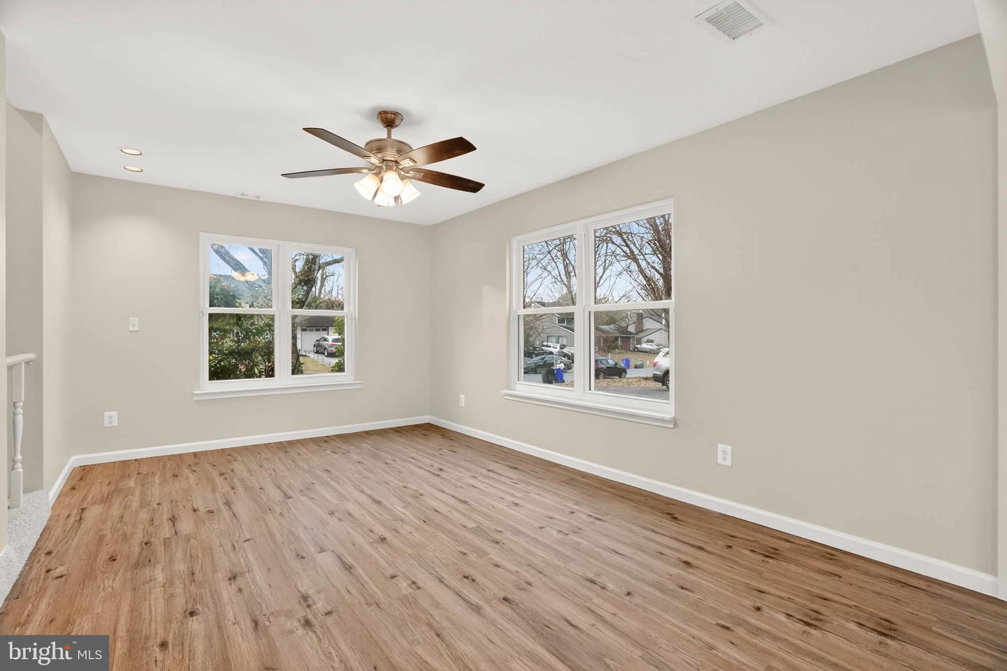 POINTER RIDGE - Residential