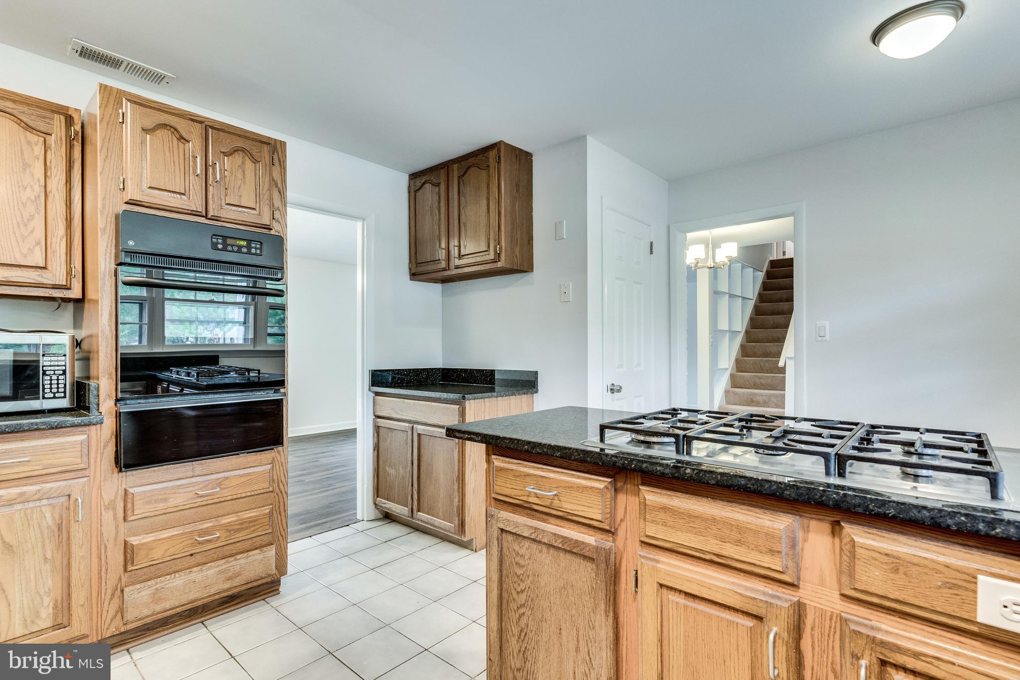 HOLLIN BROOK PARK - Residential