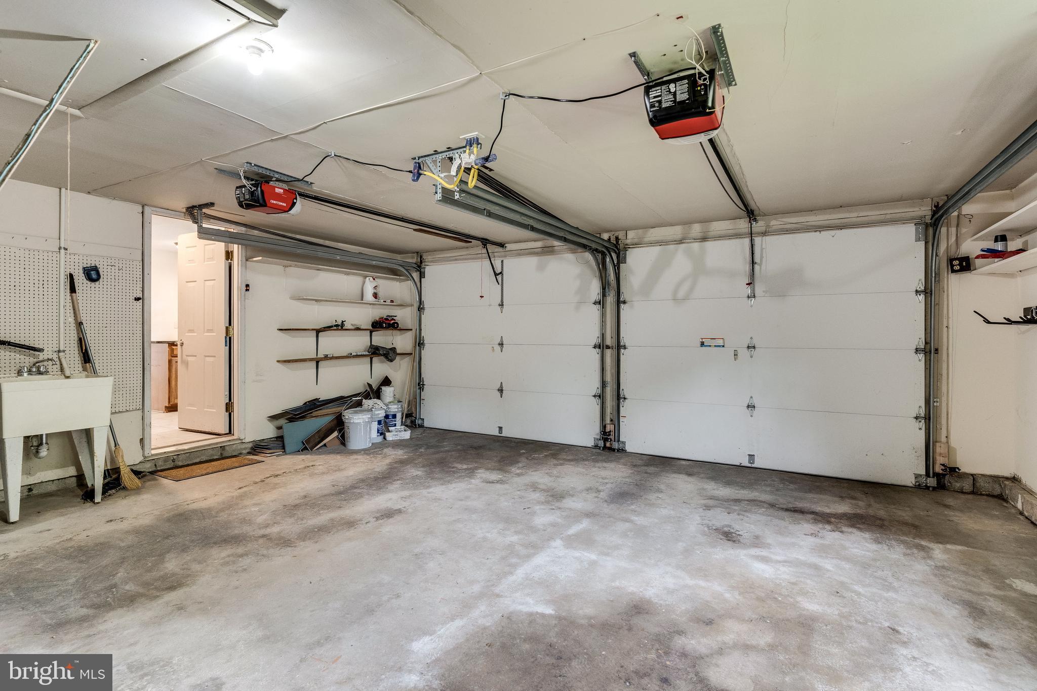 HOLLIN BROOK PARK - Residential