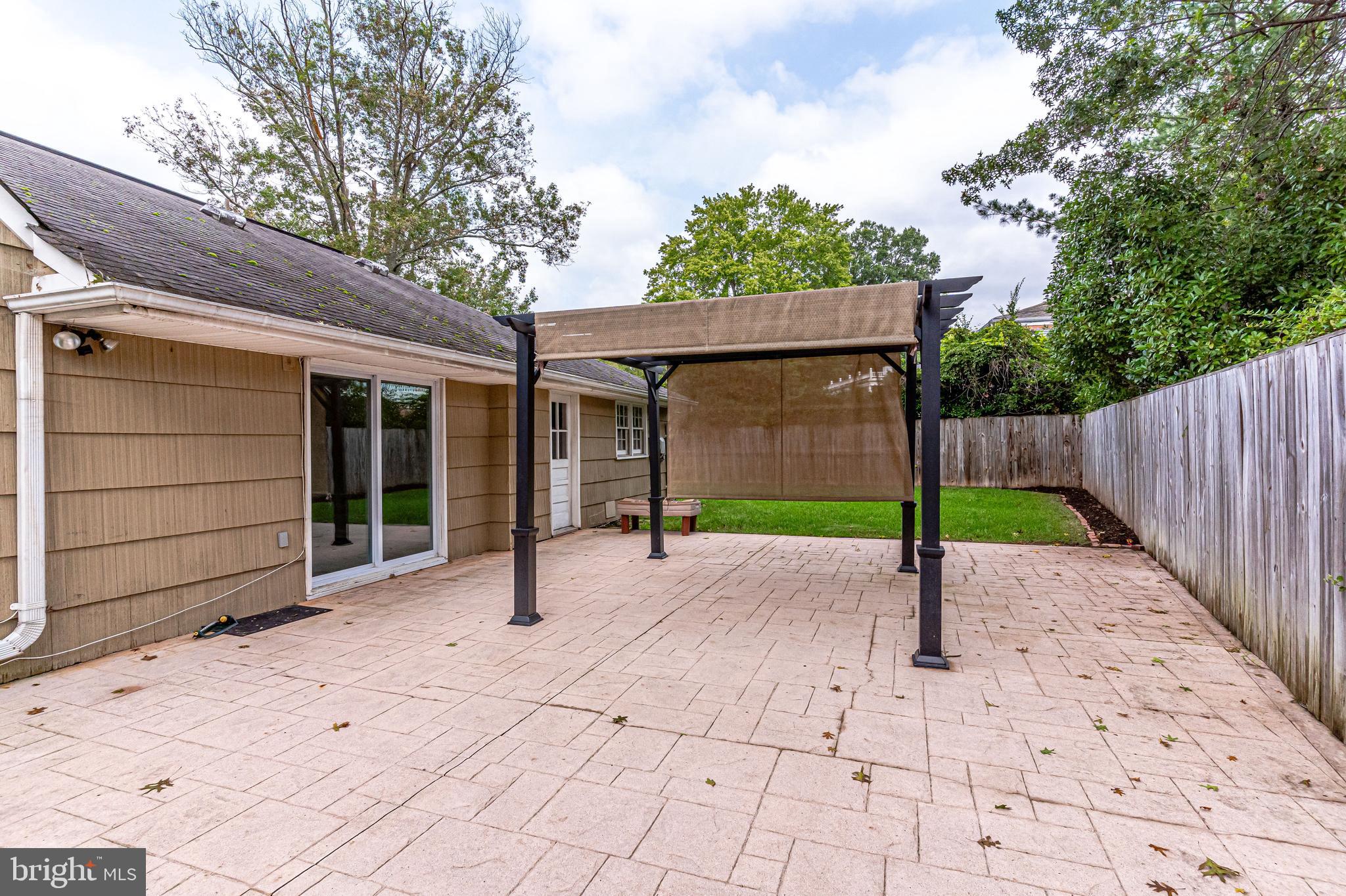 HOLLIN BROOK PARK - Residential