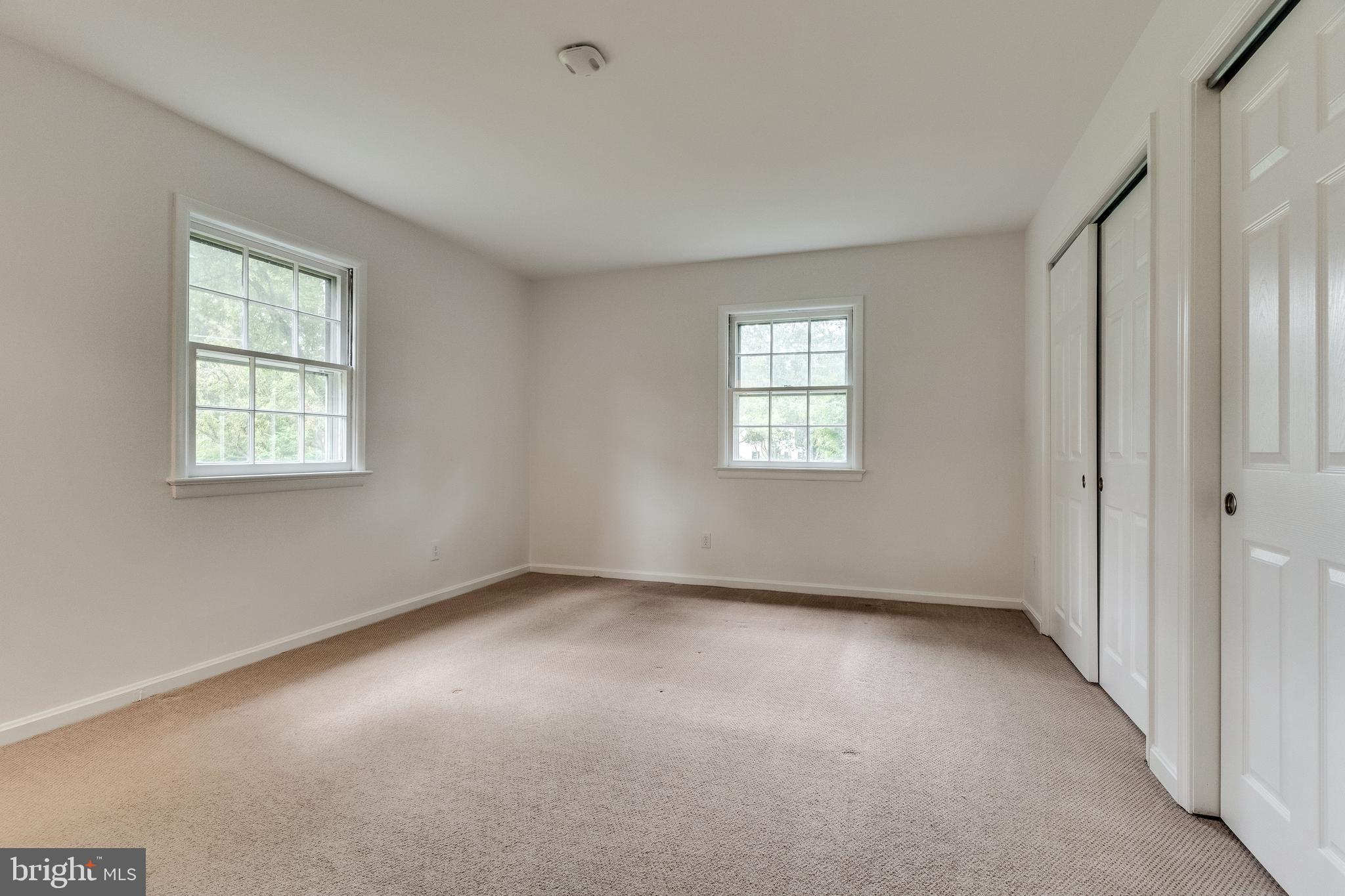 HOLLIN BROOK PARK - Residential