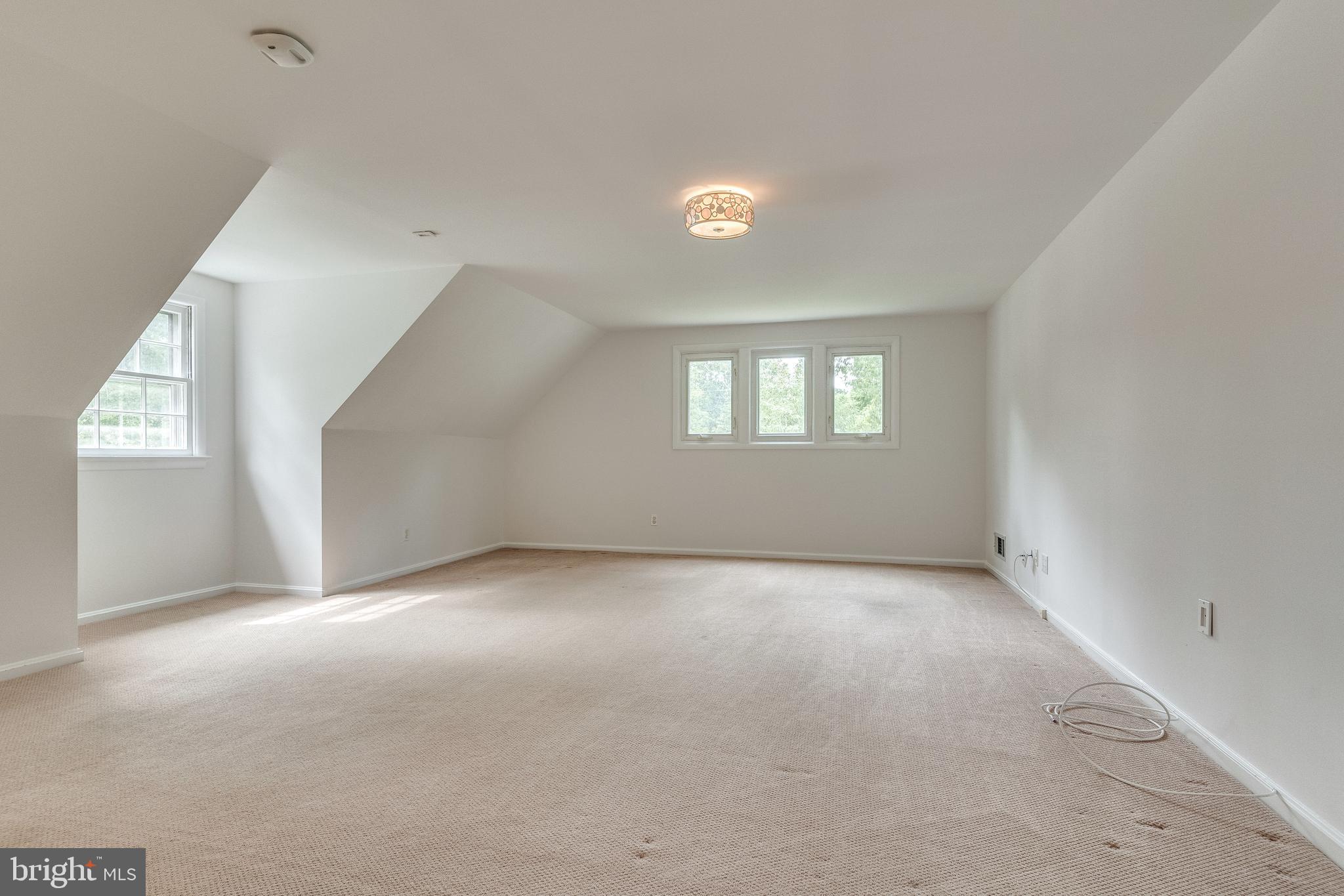 HOLLIN BROOK PARK - Residential