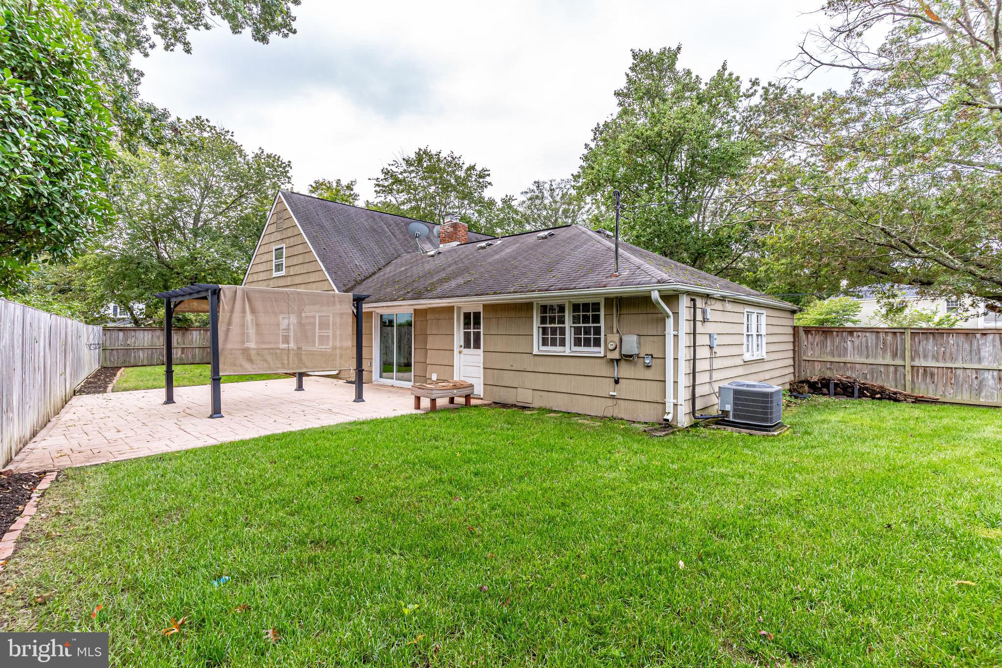 HOLLIN BROOK PARK - Residential