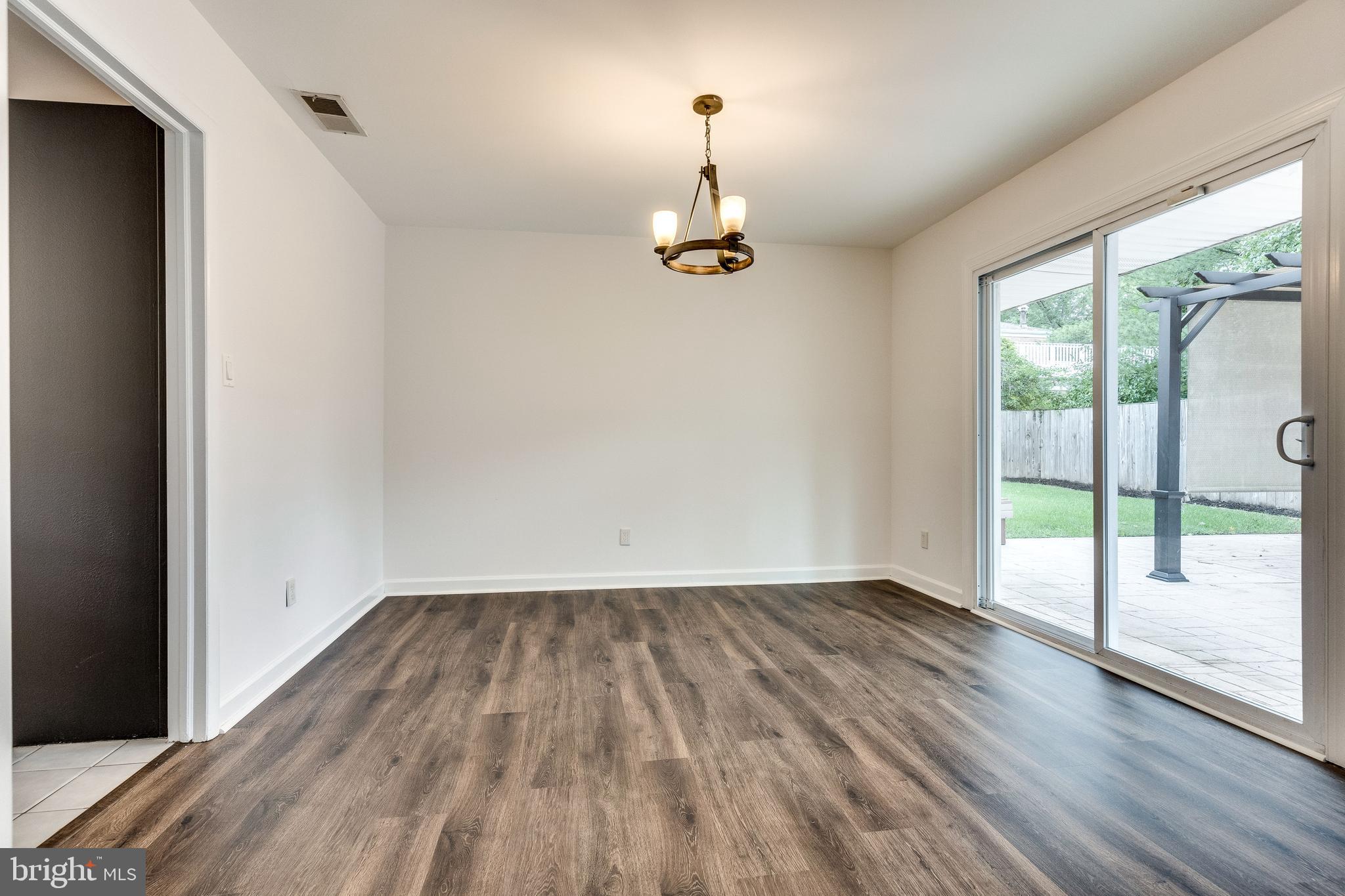 HOLLIN BROOK PARK - Residential