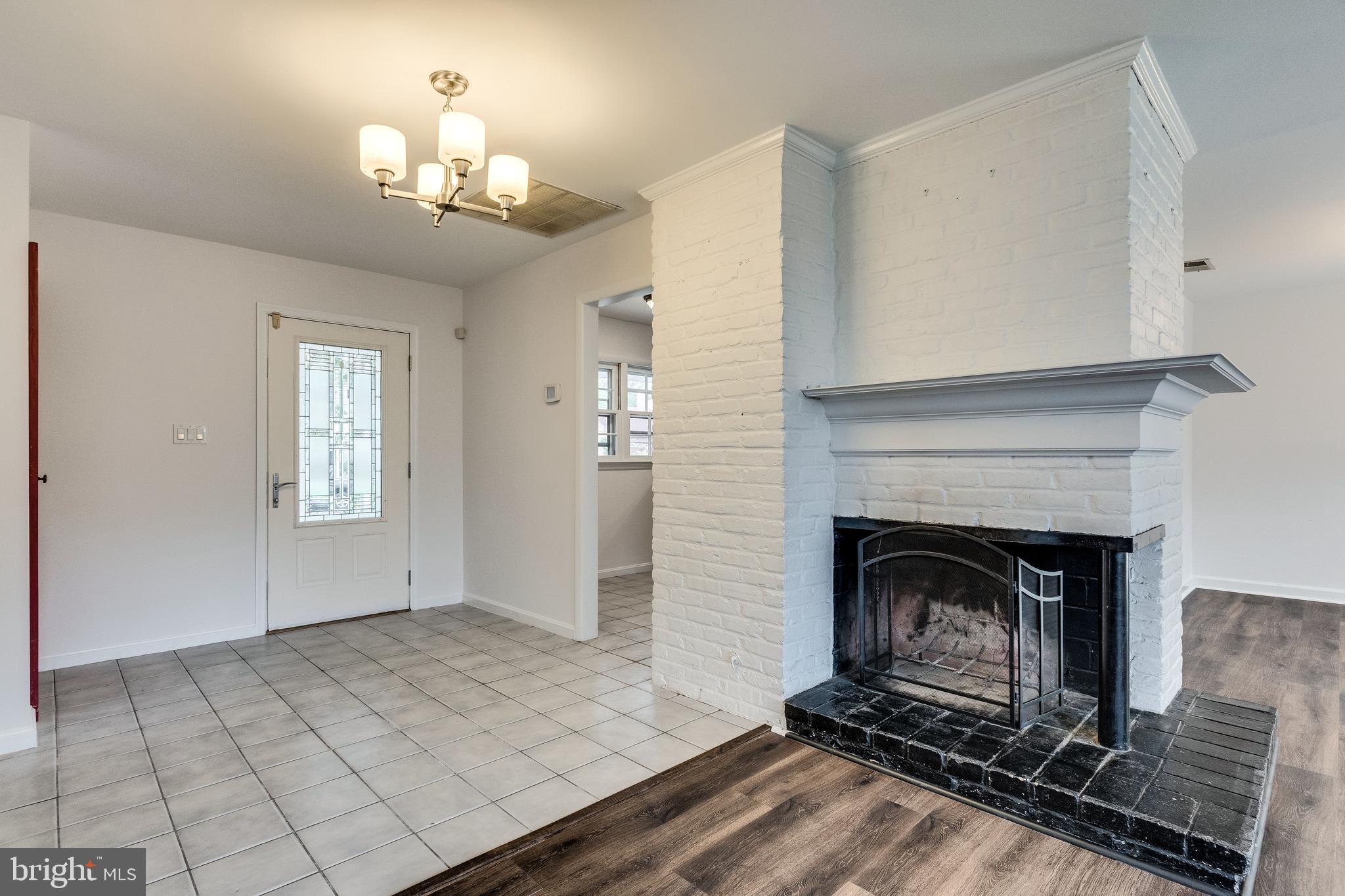 HOLLIN BROOK PARK - Residential