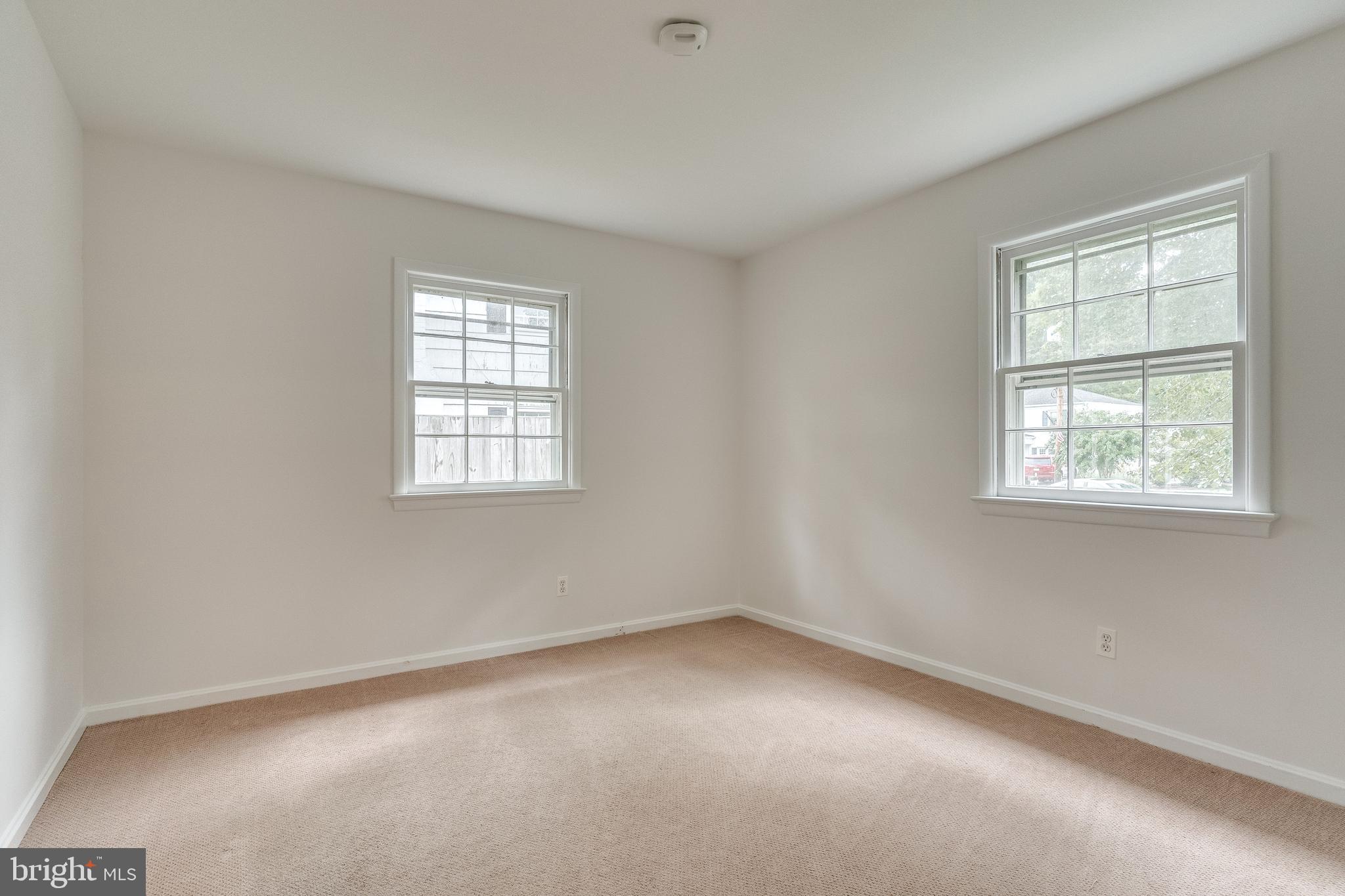 HOLLIN BROOK PARK - Residential