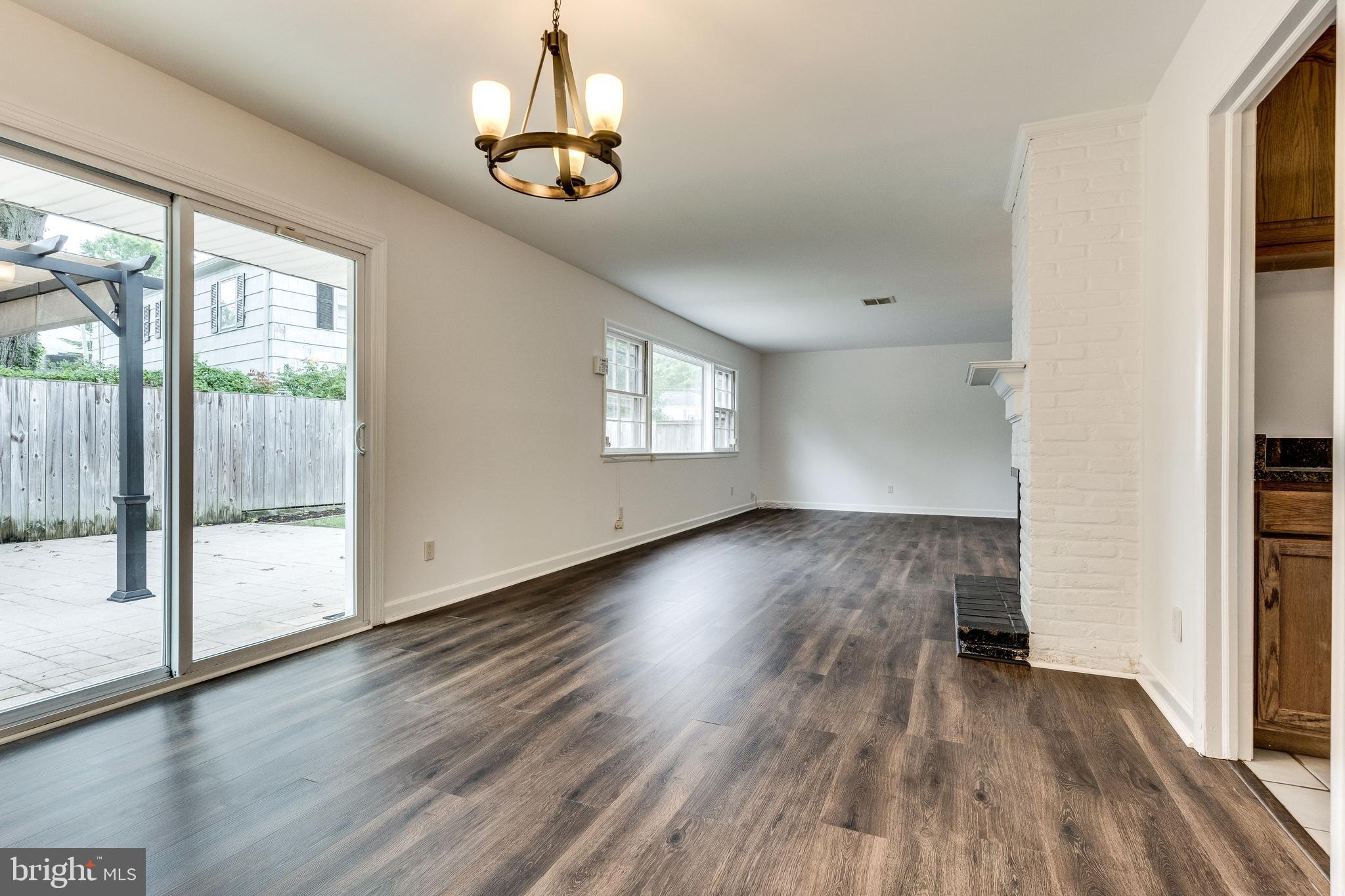 HOLLIN BROOK PARK - Residential