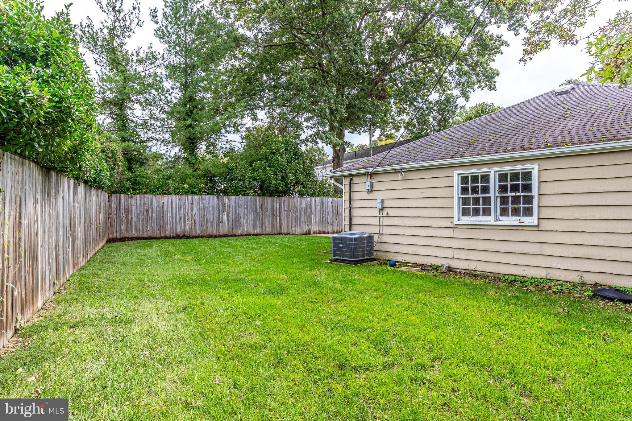 HOLLIN BROOK PARK - Residential