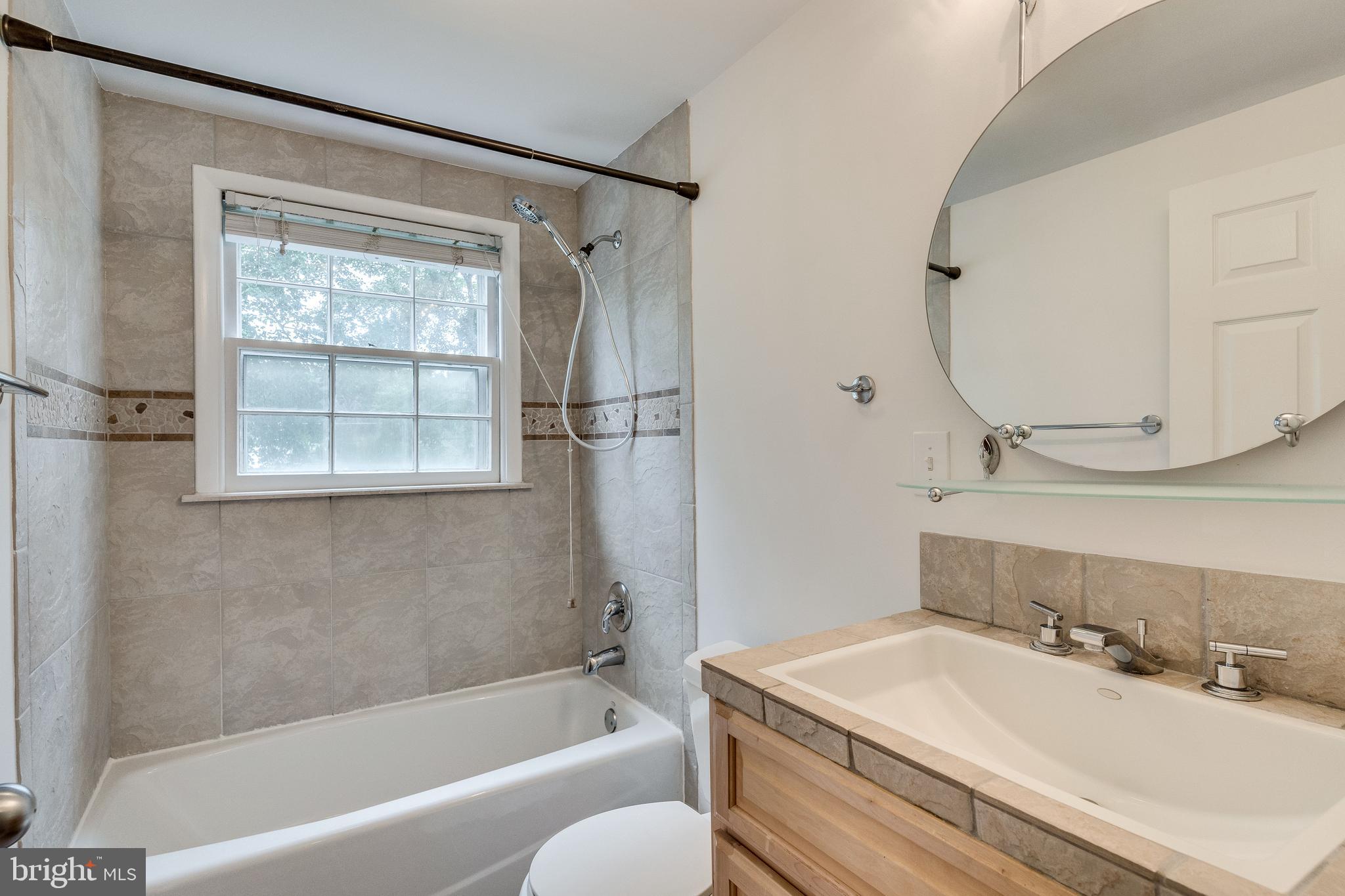 HOLLIN BROOK PARK - Residential