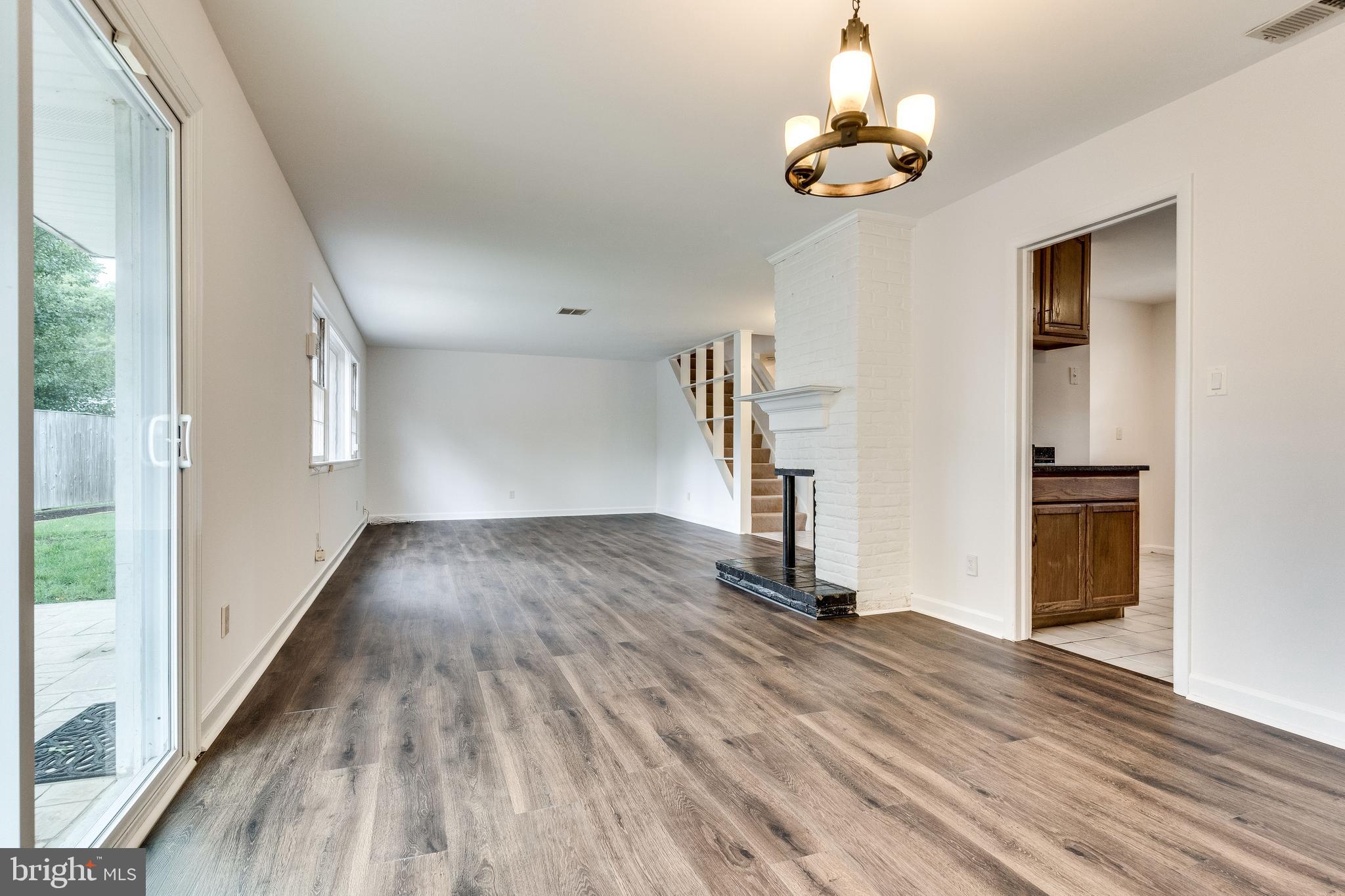 HOLLIN BROOK PARK - Residential