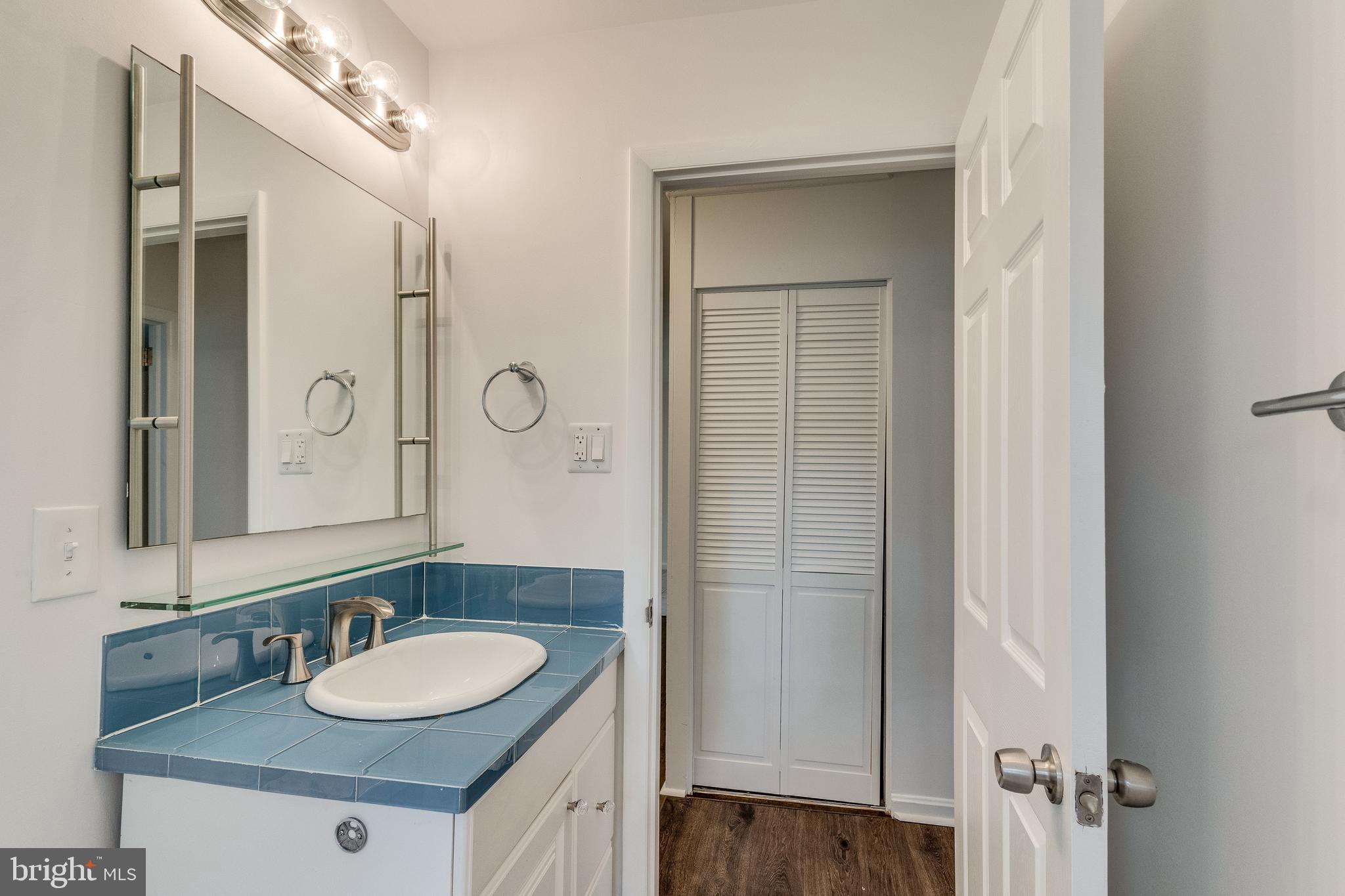 HOLLIN BROOK PARK - Residential