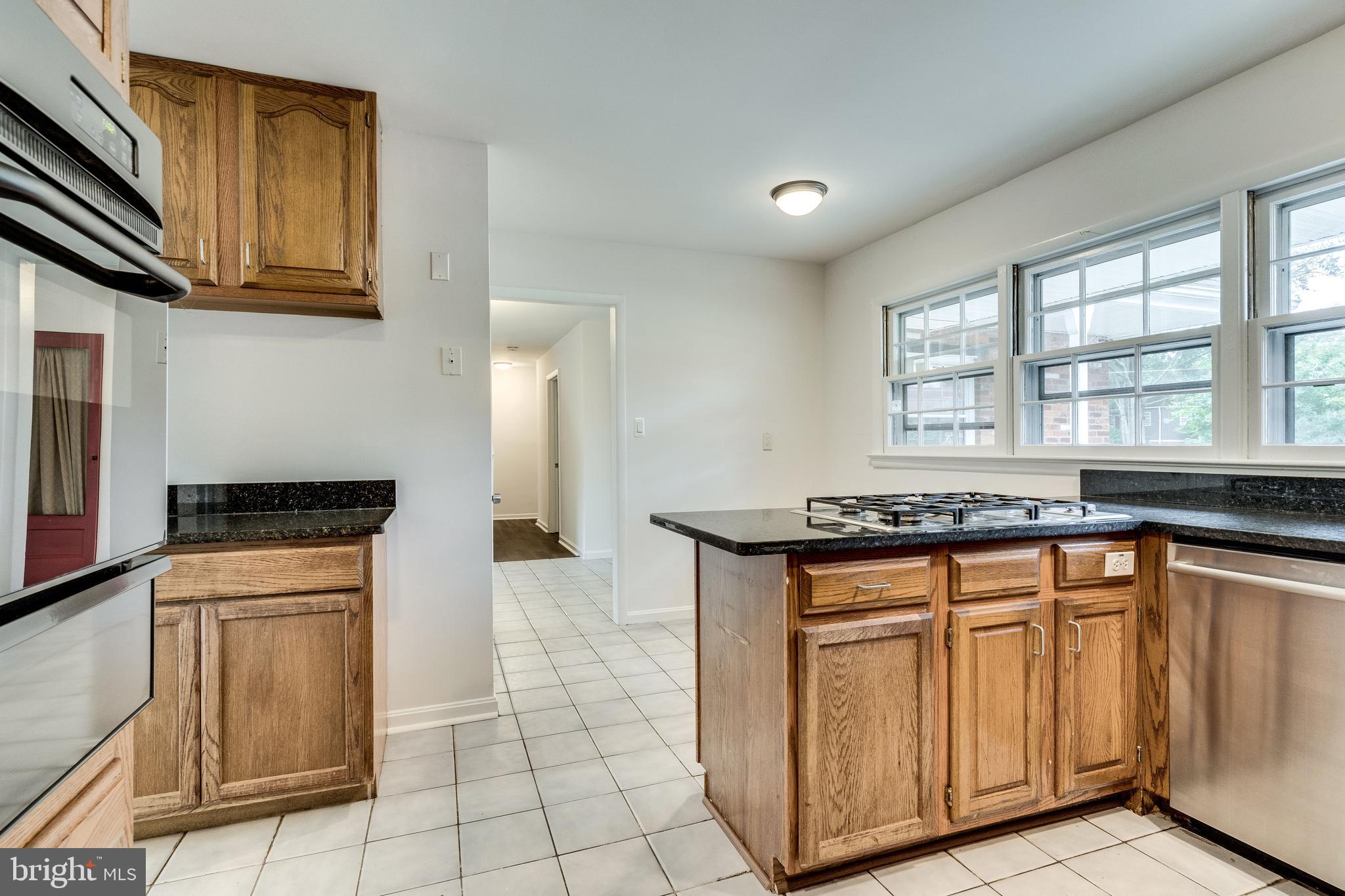 HOLLIN BROOK PARK - Residential