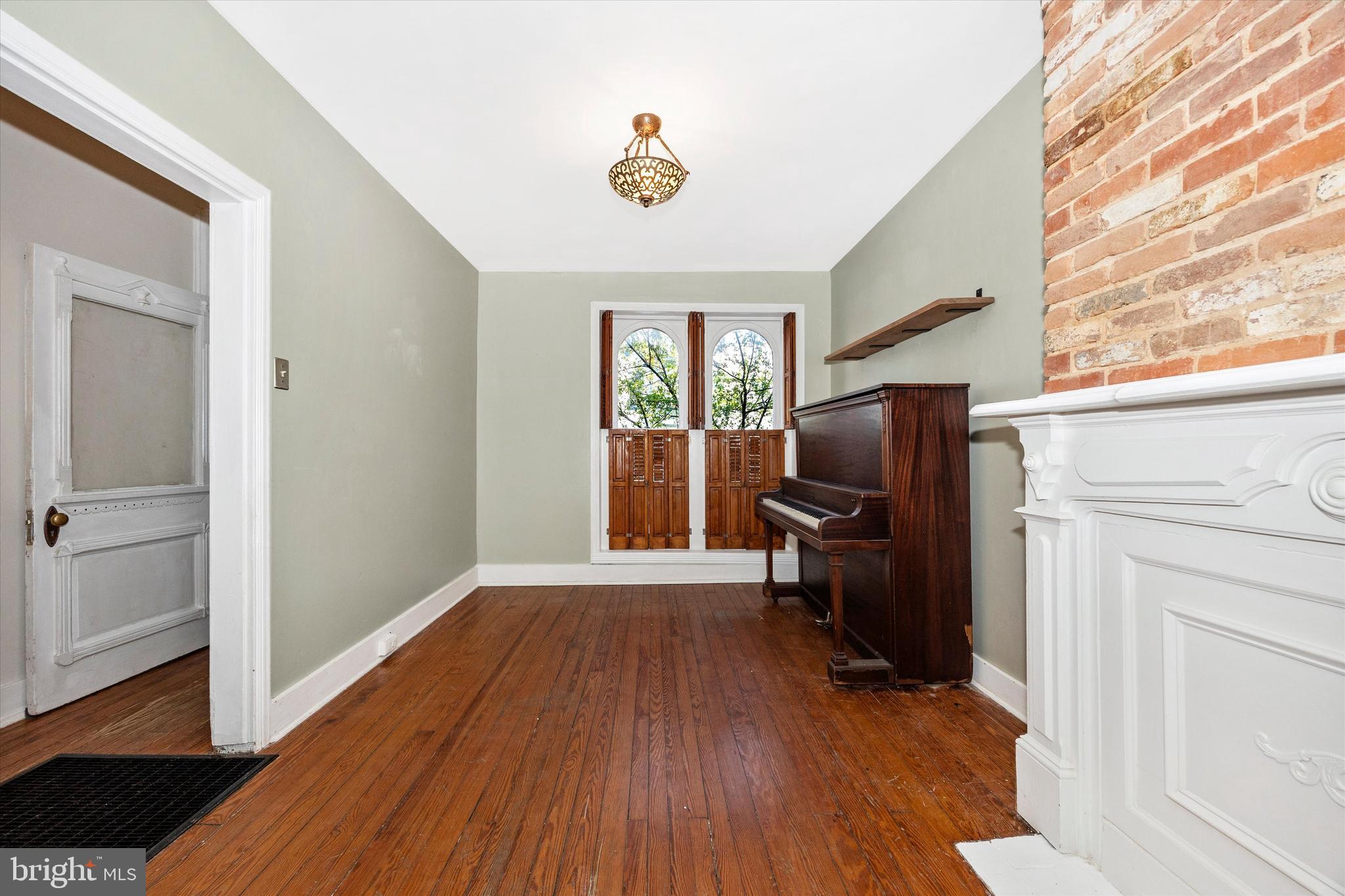 DOWNTOWN FREDERICK - Residential