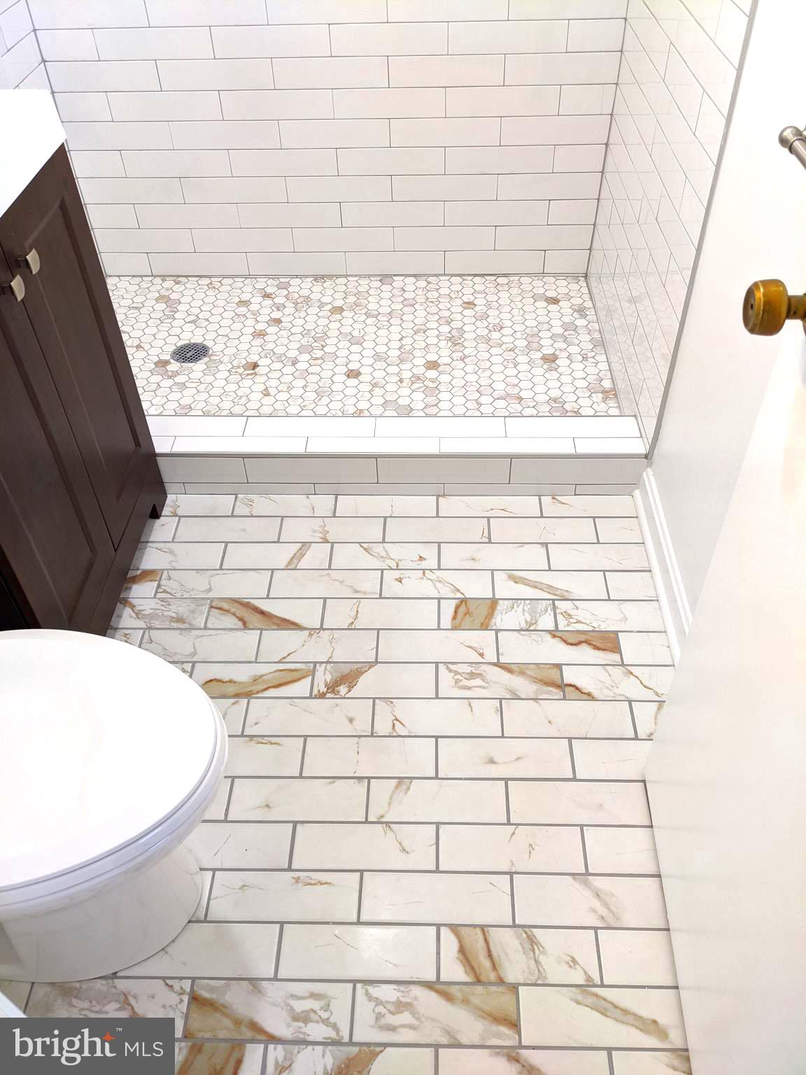 BUSH HILL WOODS - Residential Lease