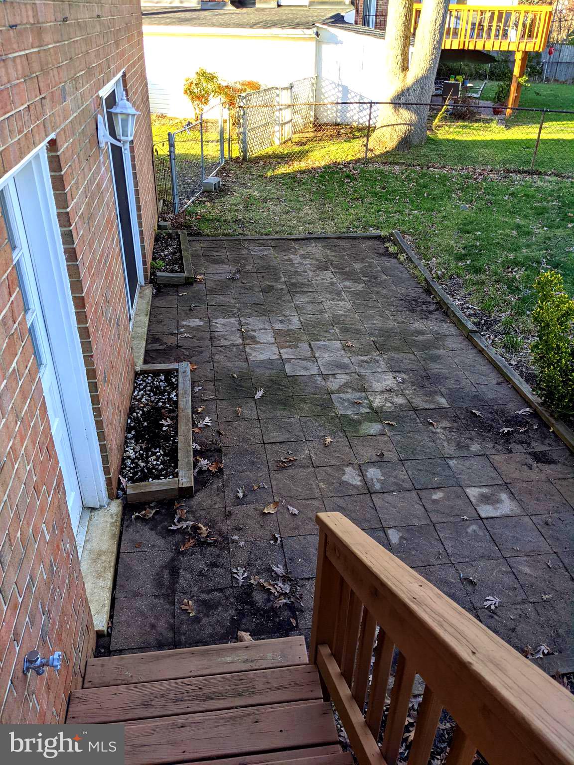 BUSH HILL WOODS - Residential Lease