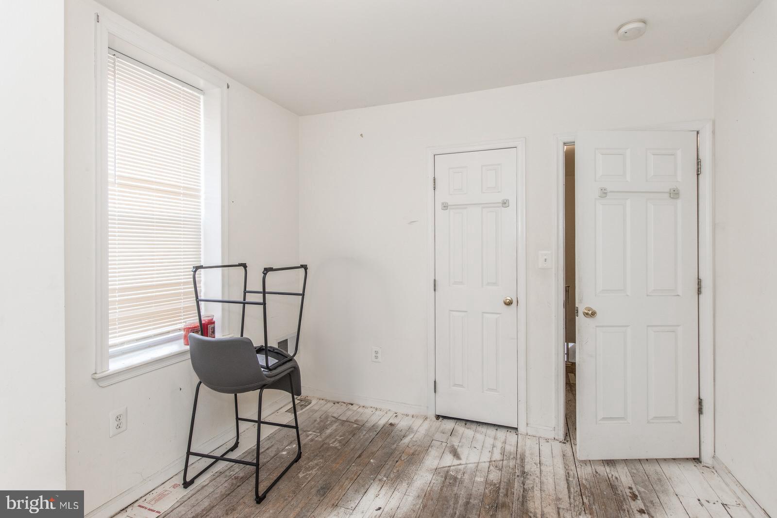 NORRIS SQUARE - Residential