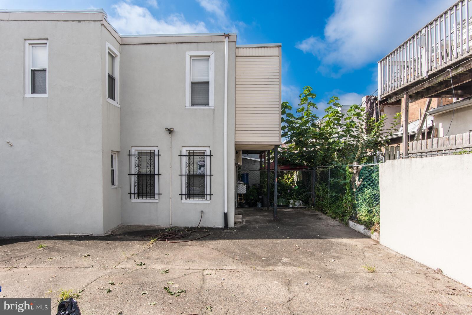 NORRIS SQUARE - Residential