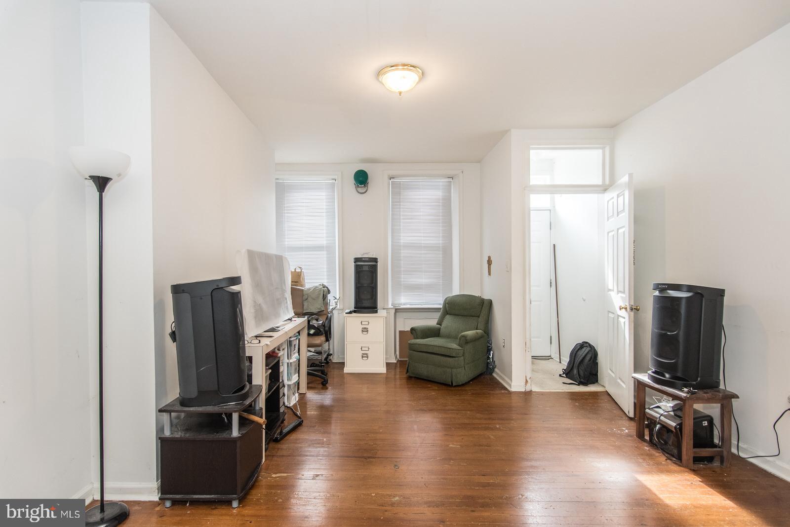 NORRIS SQUARE - Residential