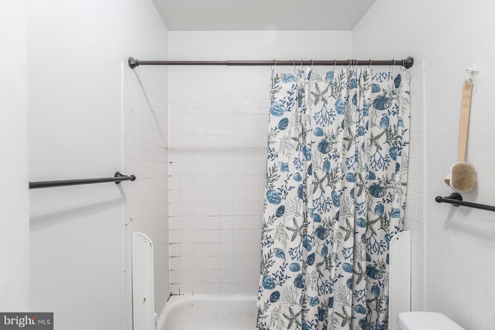 NORRIS SQUARE - Residential