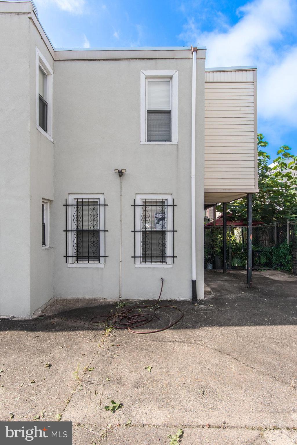 NORRIS SQUARE - Residential