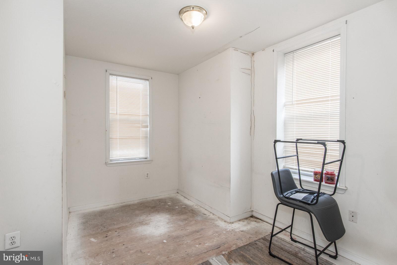 NORRIS SQUARE - Residential