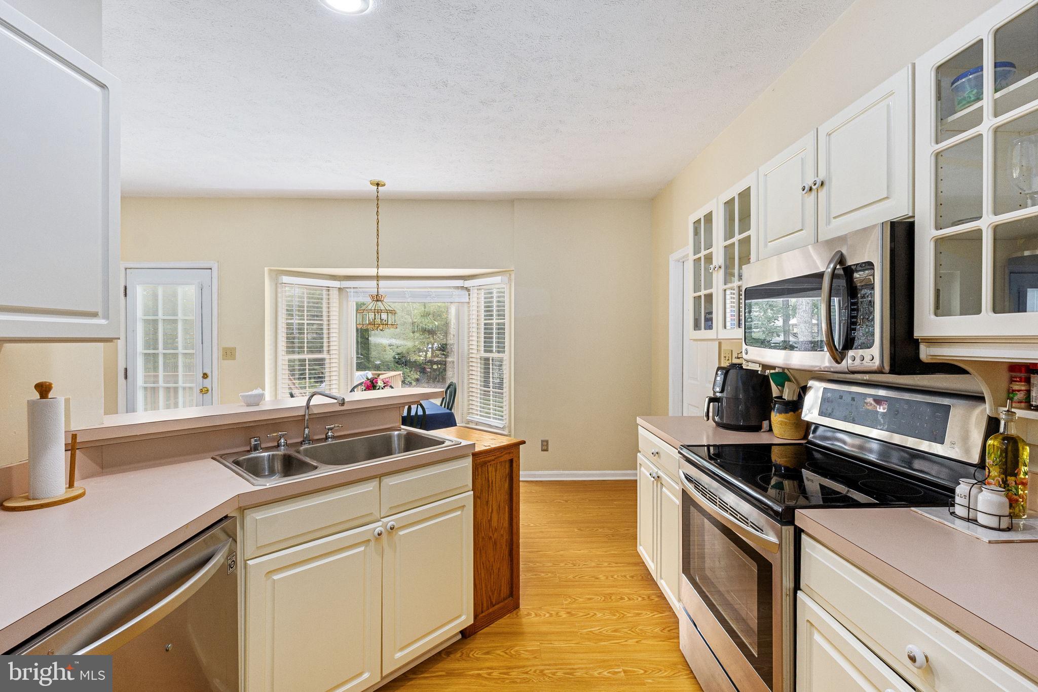 STONEWALL ESTATES - Residential