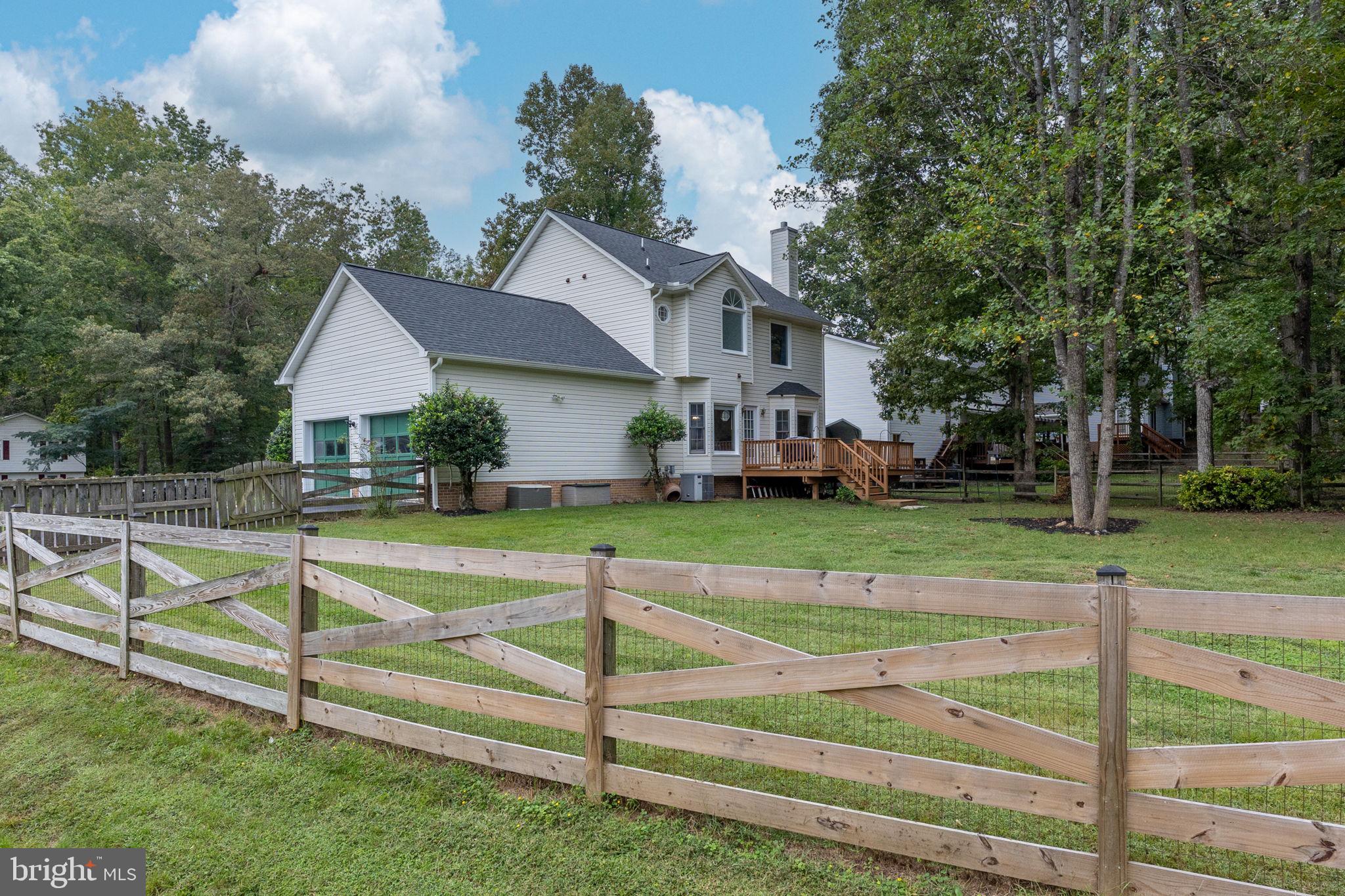 STONEWALL ESTATES - Residential