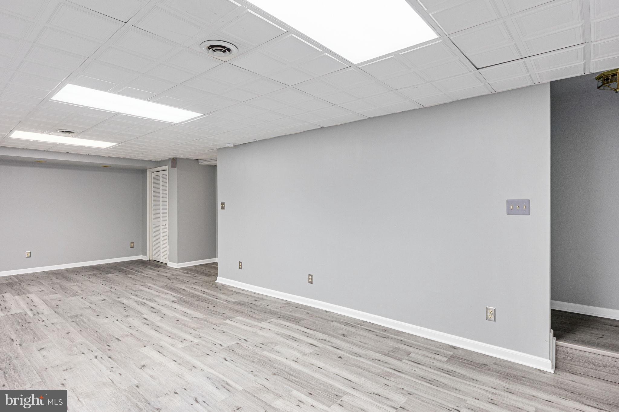 STONEWALL ESTATES - Residential