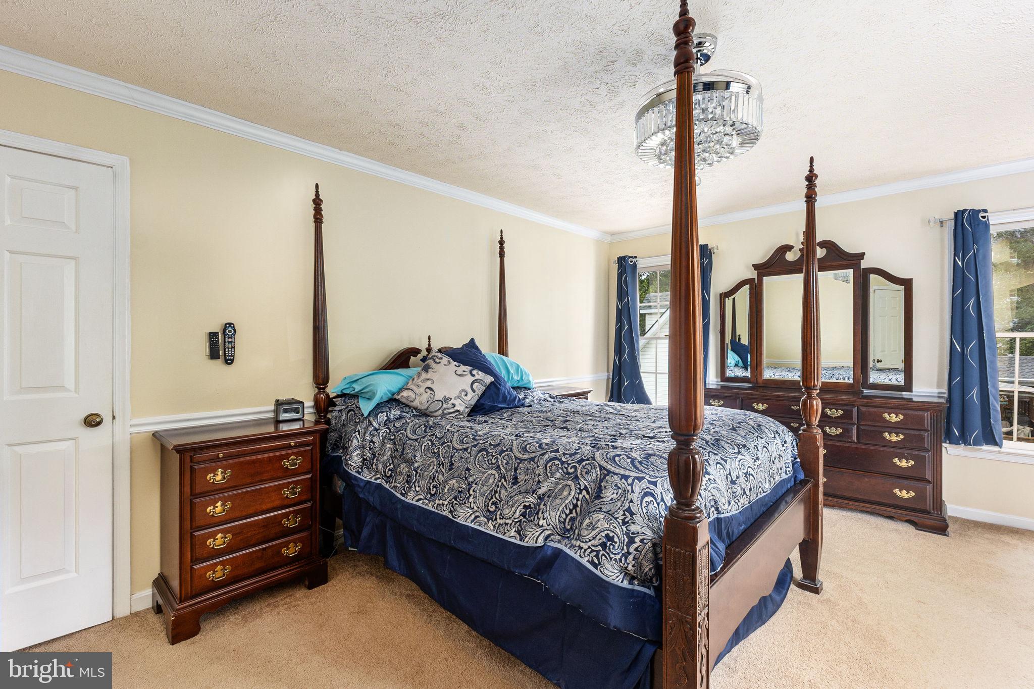 STONEWALL ESTATES - Residential