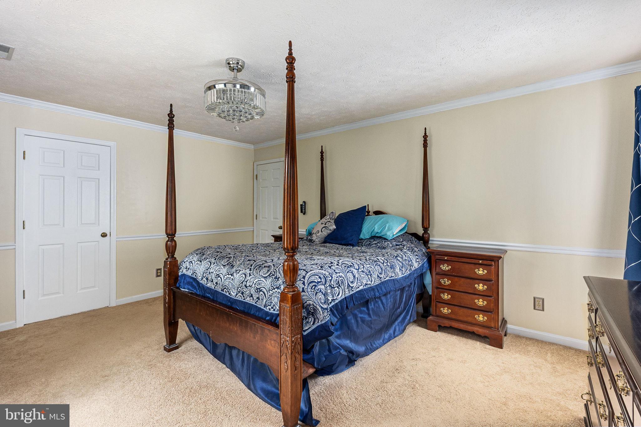 STONEWALL ESTATES - Residential