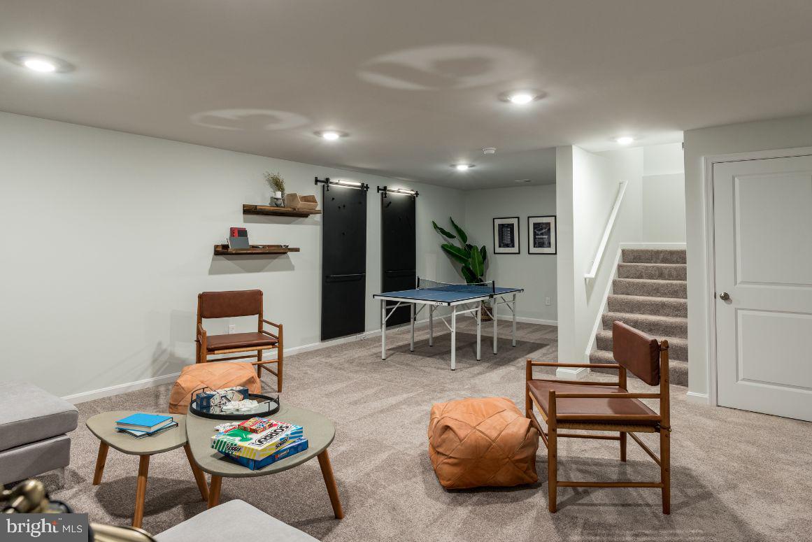 LADYSMITH VILLAGE - Residential