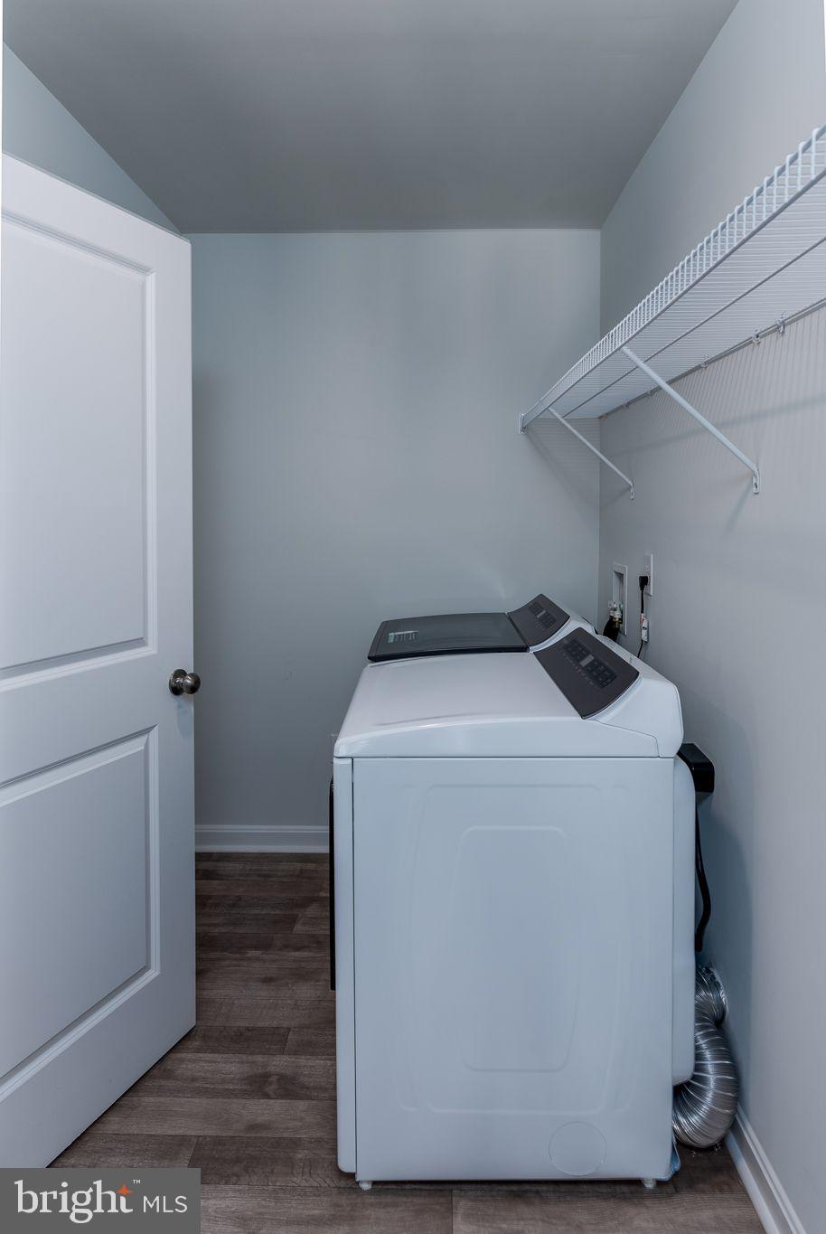 LADYSMITH VILLAGE - Residential