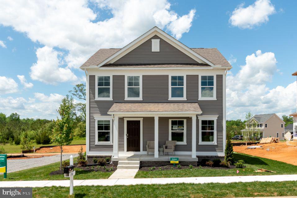 LADYSMITH VILLAGE - Residential