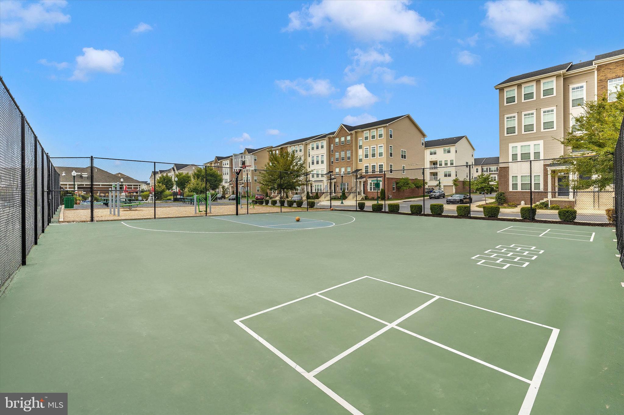 JEFFERSON PLACE - Residential